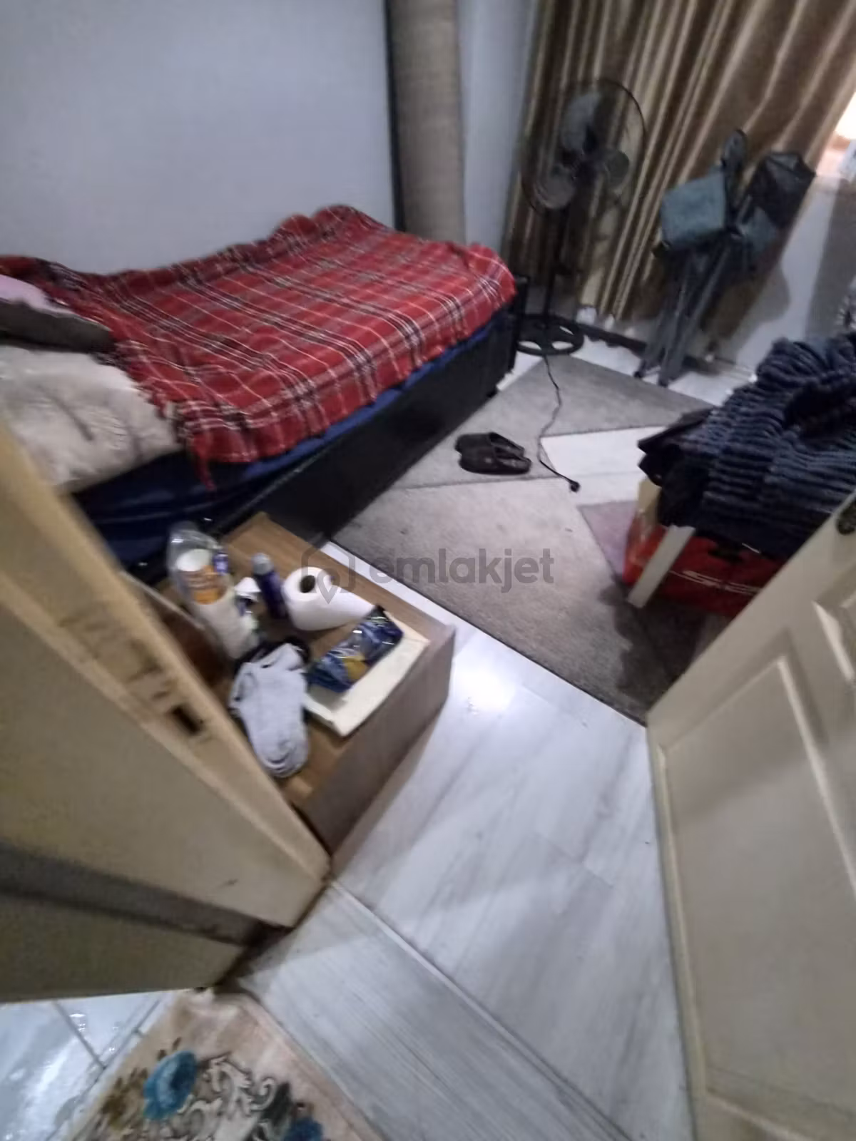 Güneyden Ulaşıma Yakın Ayrı Mutfaklı Teraslı .1+1.65m2 - 8
