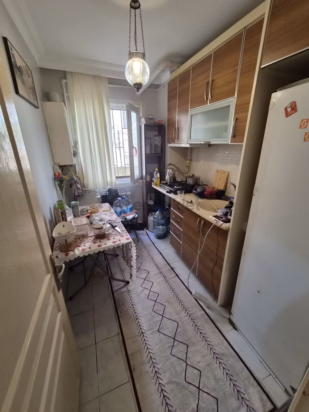 Güneyden Ulaşıma Yakın Ayrı Mutfaklı Teraslı .1+1.65m2