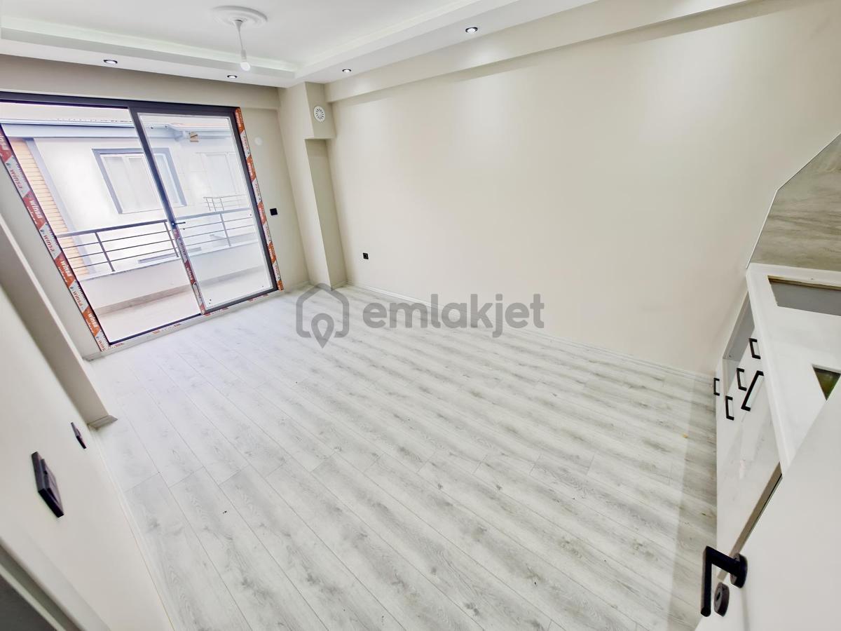 Huzur^dan Devlet Hastanesi Bölgesinde Ultra Lüx Arakat Satılık - 12