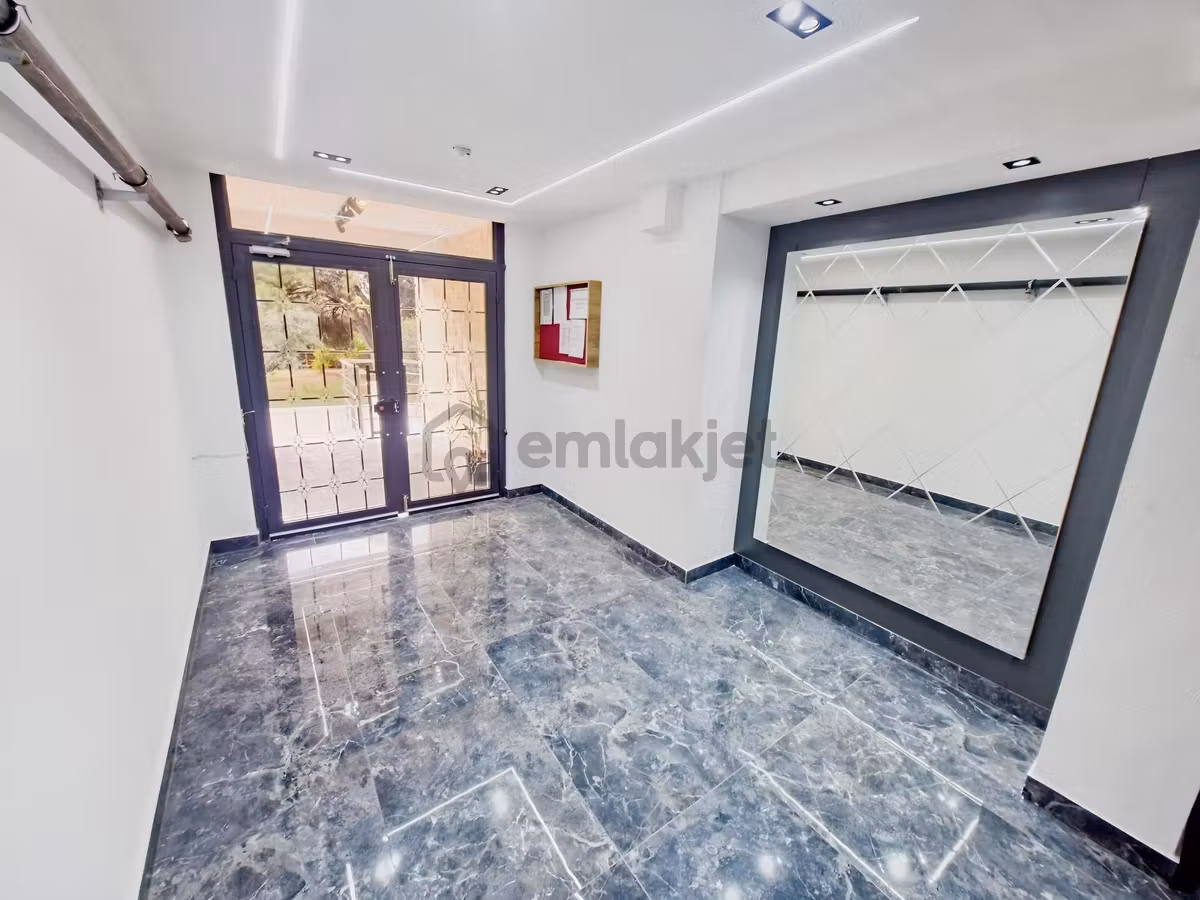 Huzur^dan Devlet Hastanesi Bölgesinde Ultra Lüx Arakat Satılık - 4