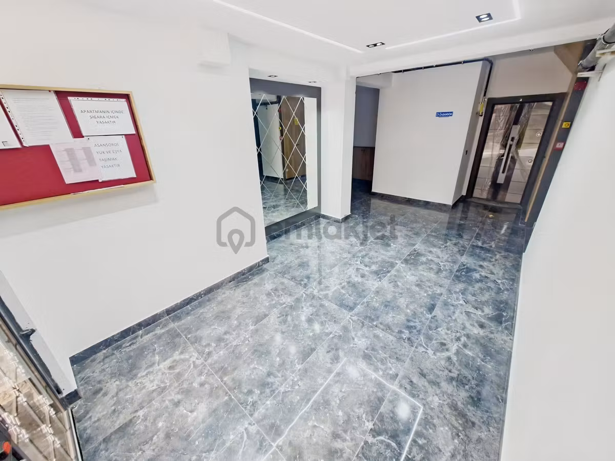 Huzur^dan Devlet Hastanesi Bölgesinde Ultra Lüx Arakat Satılık - 3