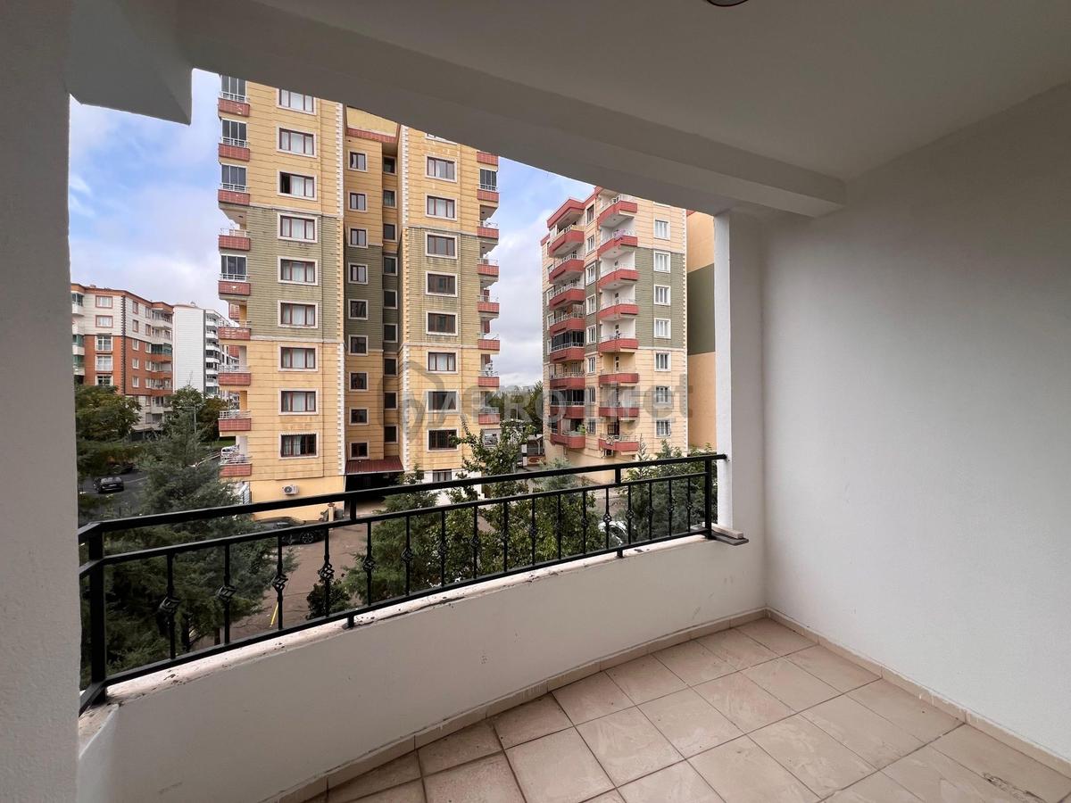 Luna Park Kavşağı'nda Kiralık 3+1 Daire - 3