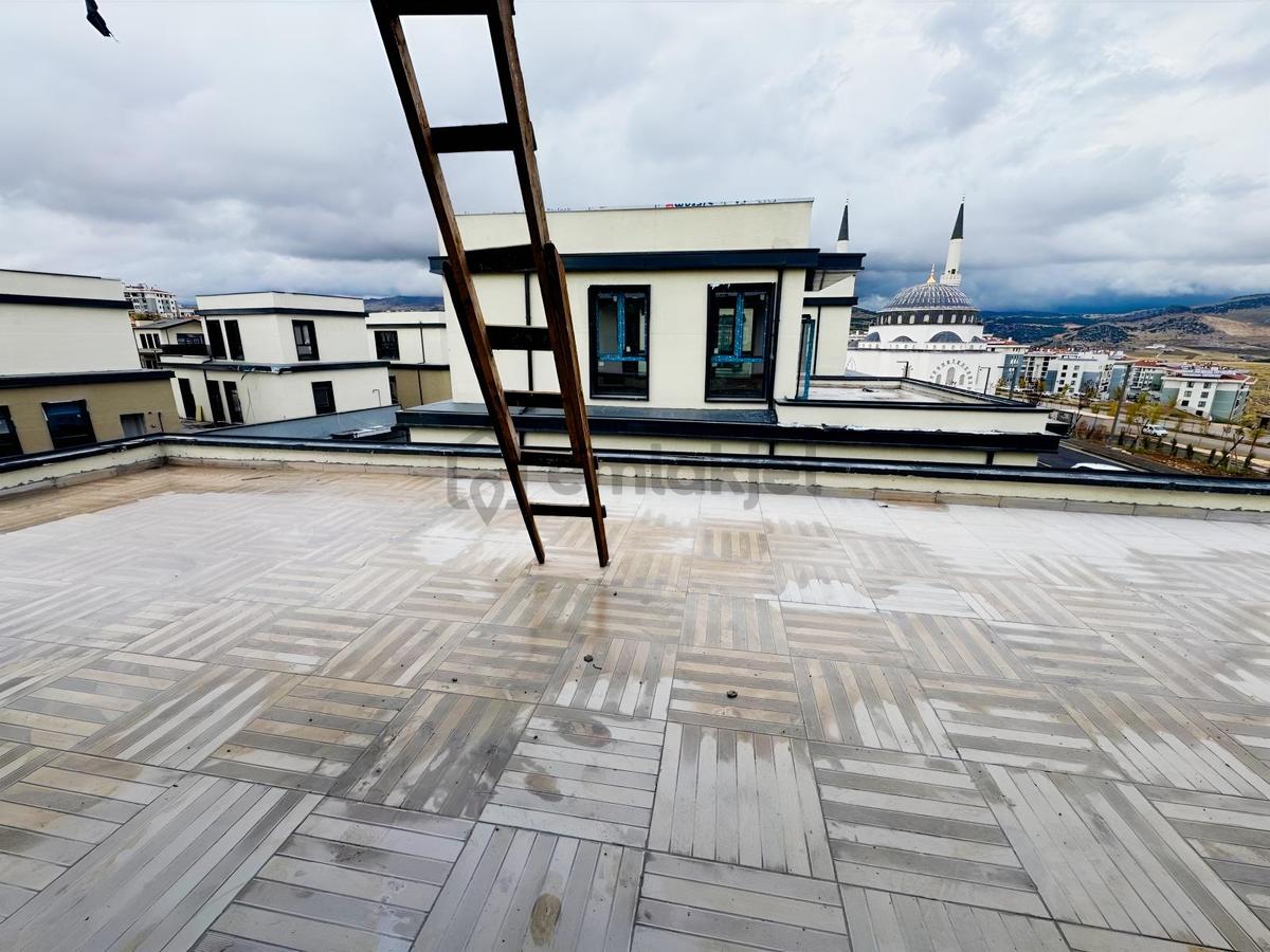 An Yapı Emlak'tan İnderede Kiralık 373 M2 2 Katlı Teraslı Dükkan - 6