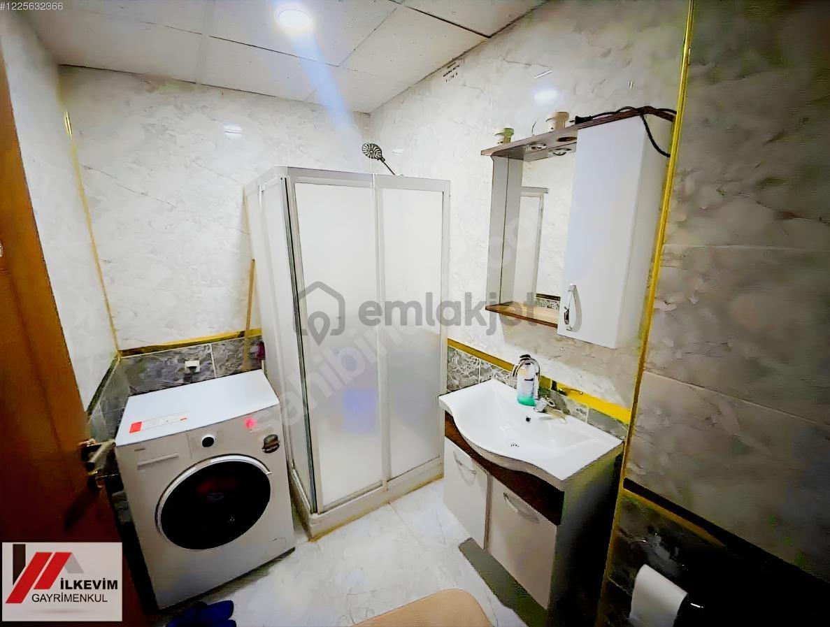 World İlkevim'den Sırrın Cadde Üzerinde Eşyalı 1+1 Satılık Daire - 25
