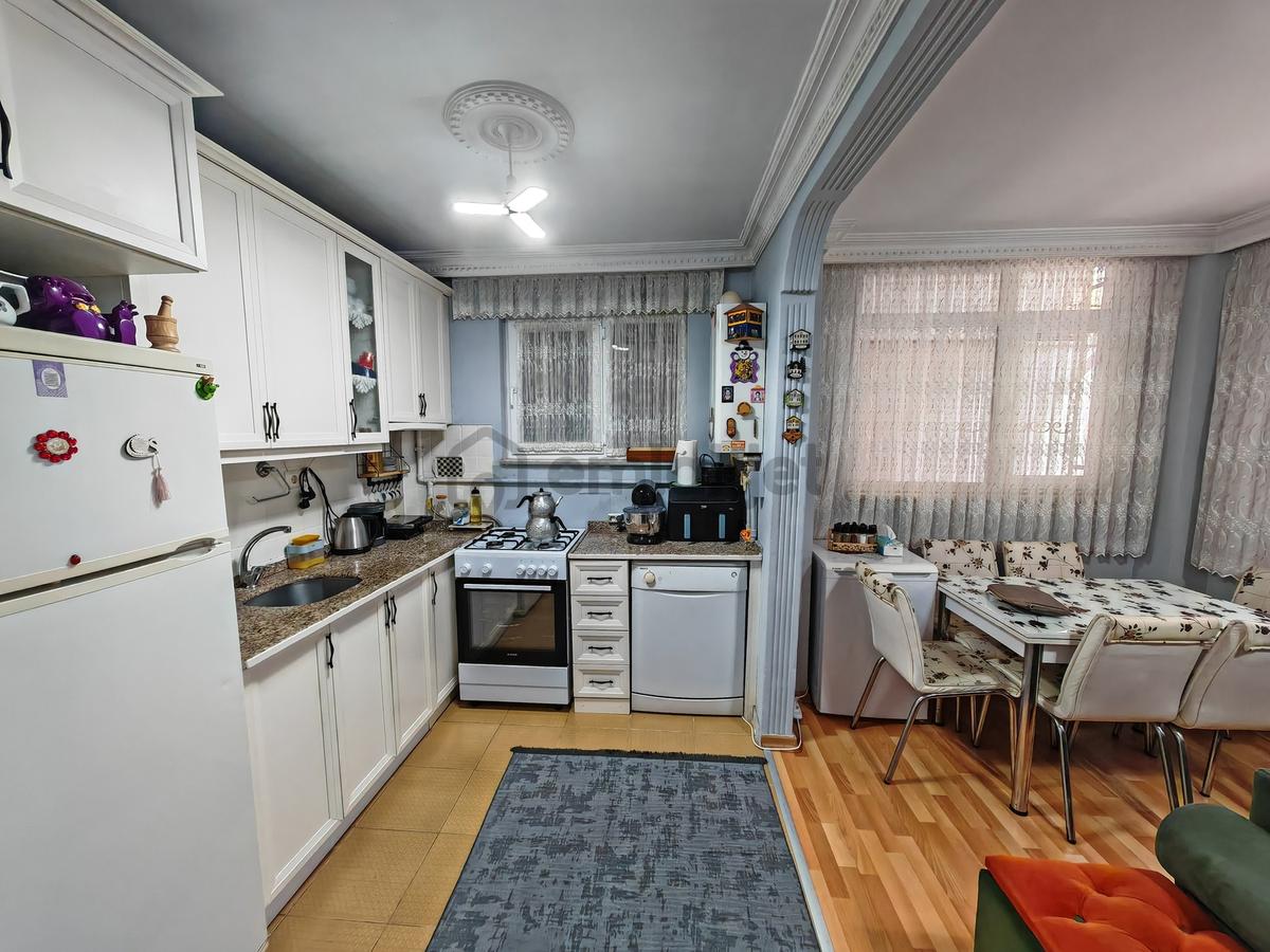 Esatpasa'da Merkezi Konumda Satılık 3+1 Satılık Daire - 4
