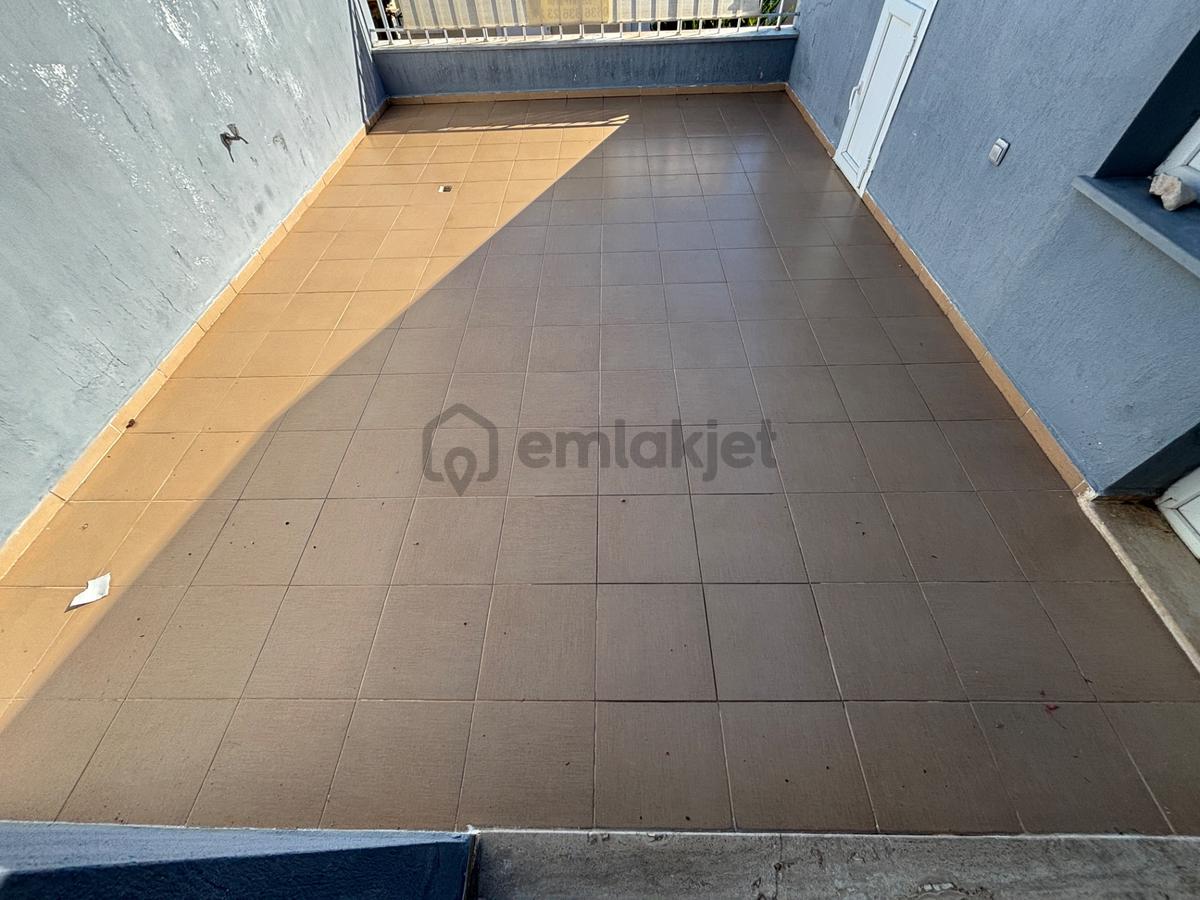 Didim Efeler'de Ön Cephe Ayrı Mutfaklı 4+1 Dubleks - 22