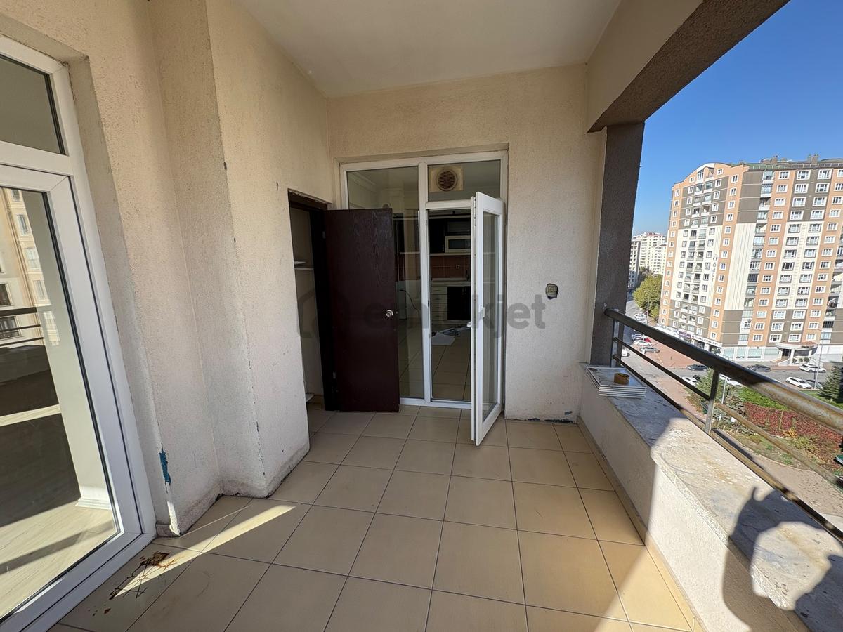 Bahçelievler Mah Bakımlı Manzaralı Kiralık Daire - 9