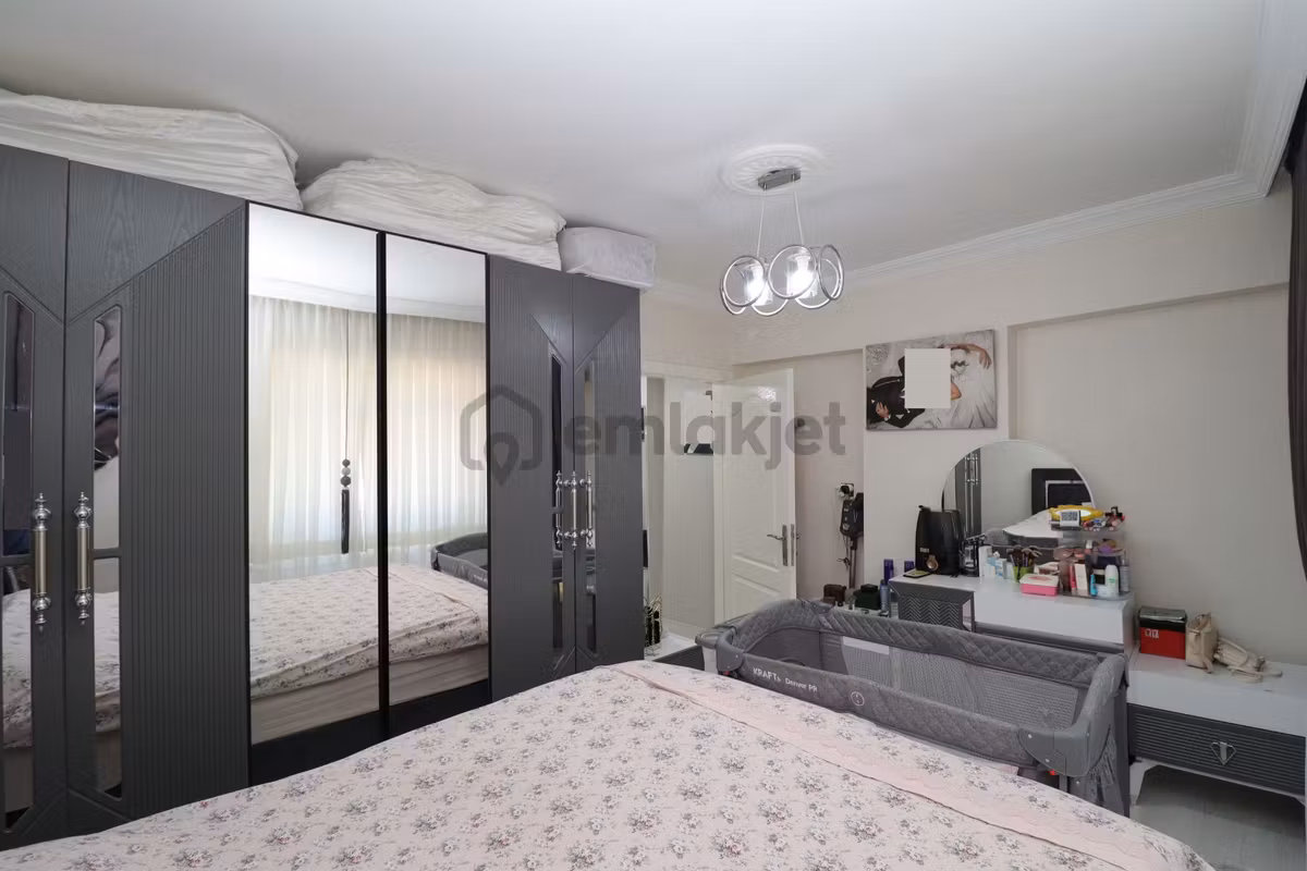 Akif'ten Elvan'da Üç Cepheli Çift Balkonlu Yapılı 2+1 Satılık Daire - 20