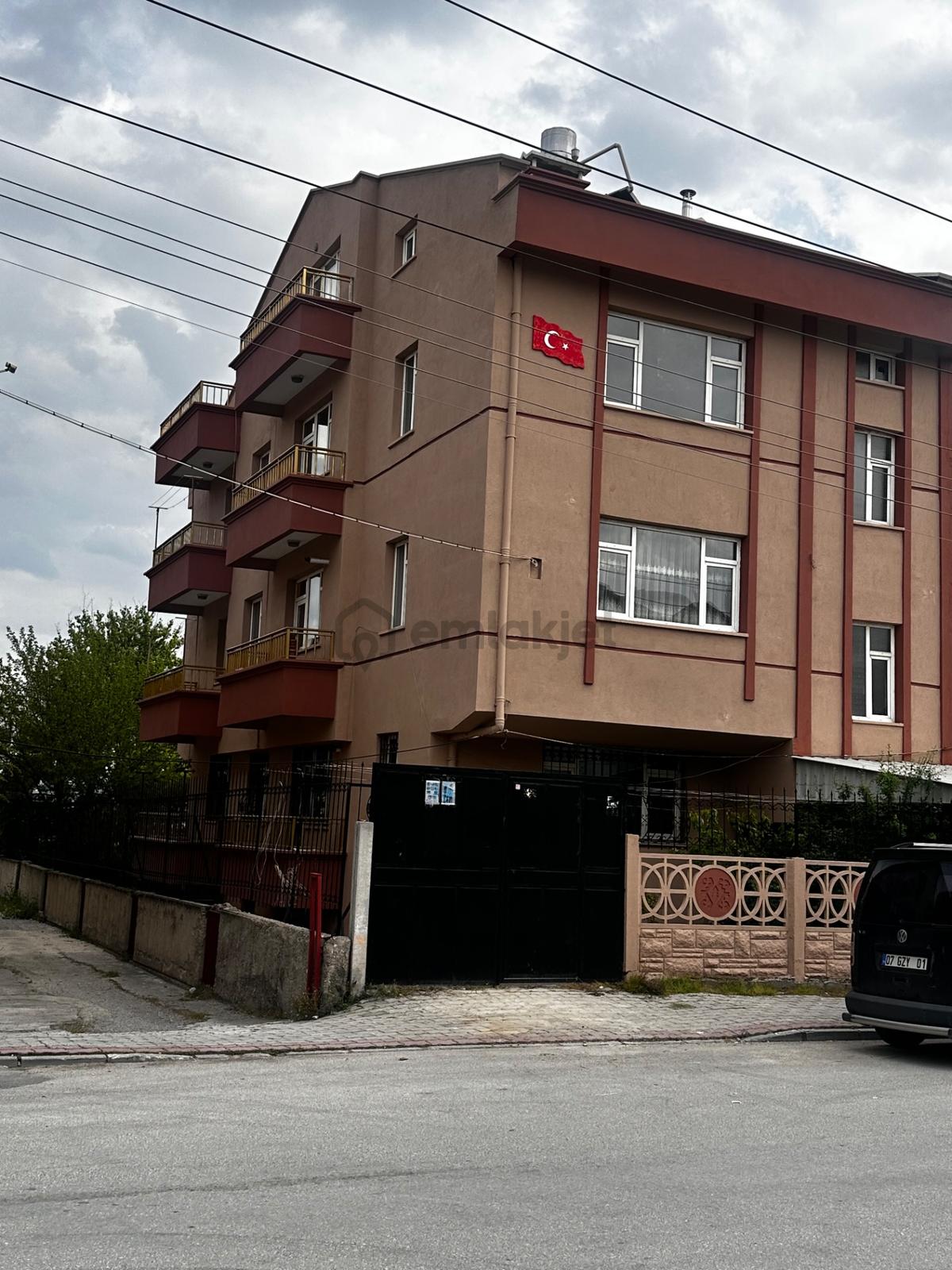 Sahibinden Acil Satılık.3.5 Katlı Komple Bina - 8