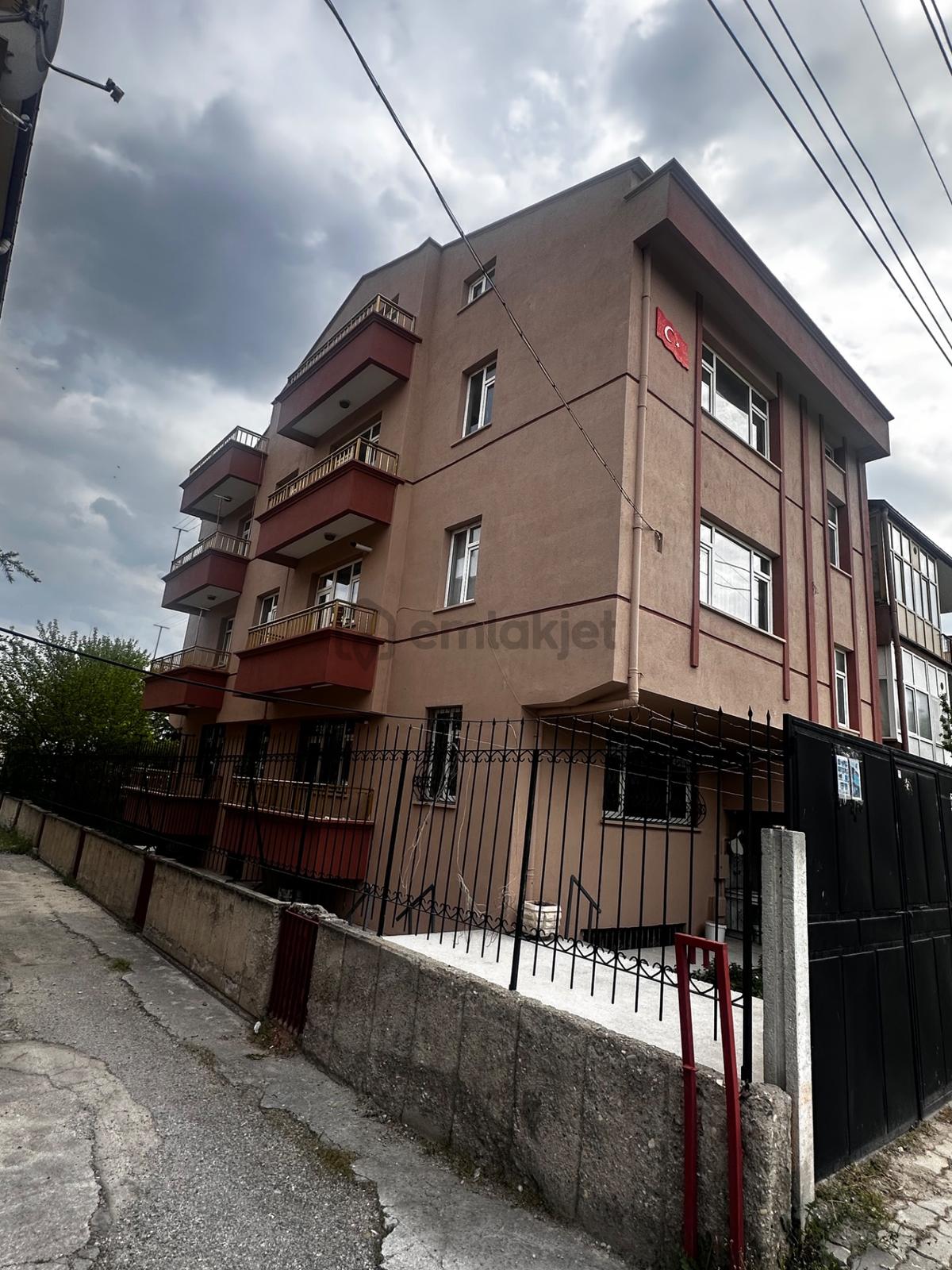 Sahibinden Acil Satılık.3.5 Katlı Komple Bina - 9