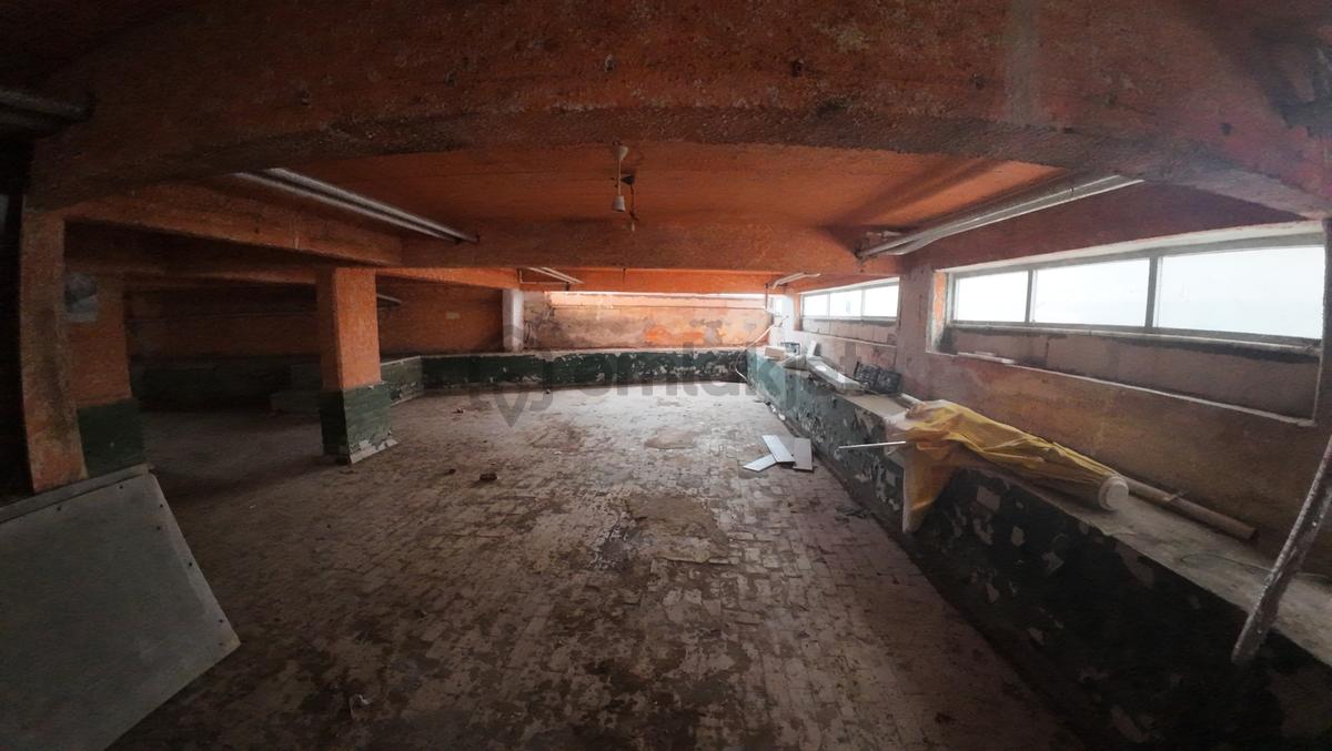 Ayvalık'ta Ana Cadde Üzerinde Satılık Depo - 14