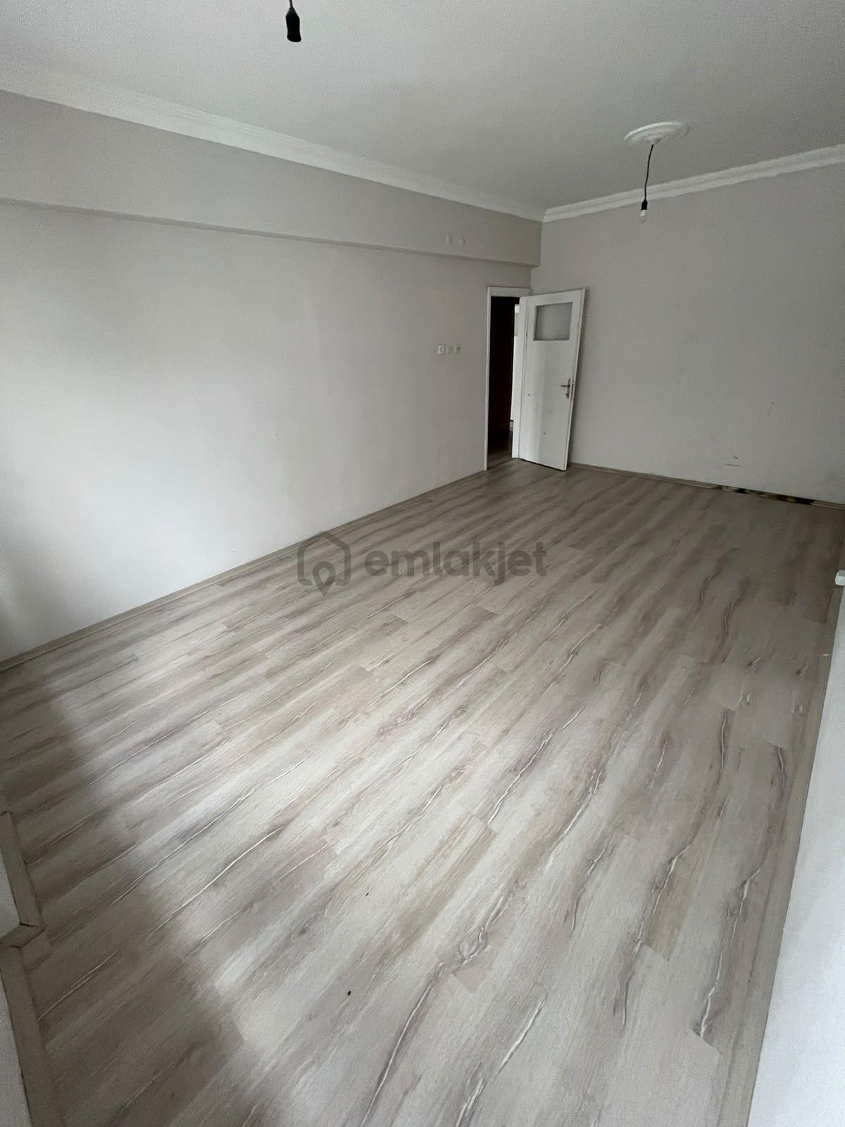100.yıl Caddeye İkinci Bina 3+1 Kiralık - 22