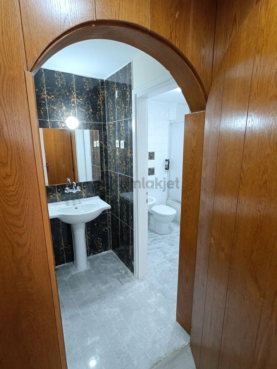 100.yıl Caddeye İkinci Bina 3+1 Kiralık - 10