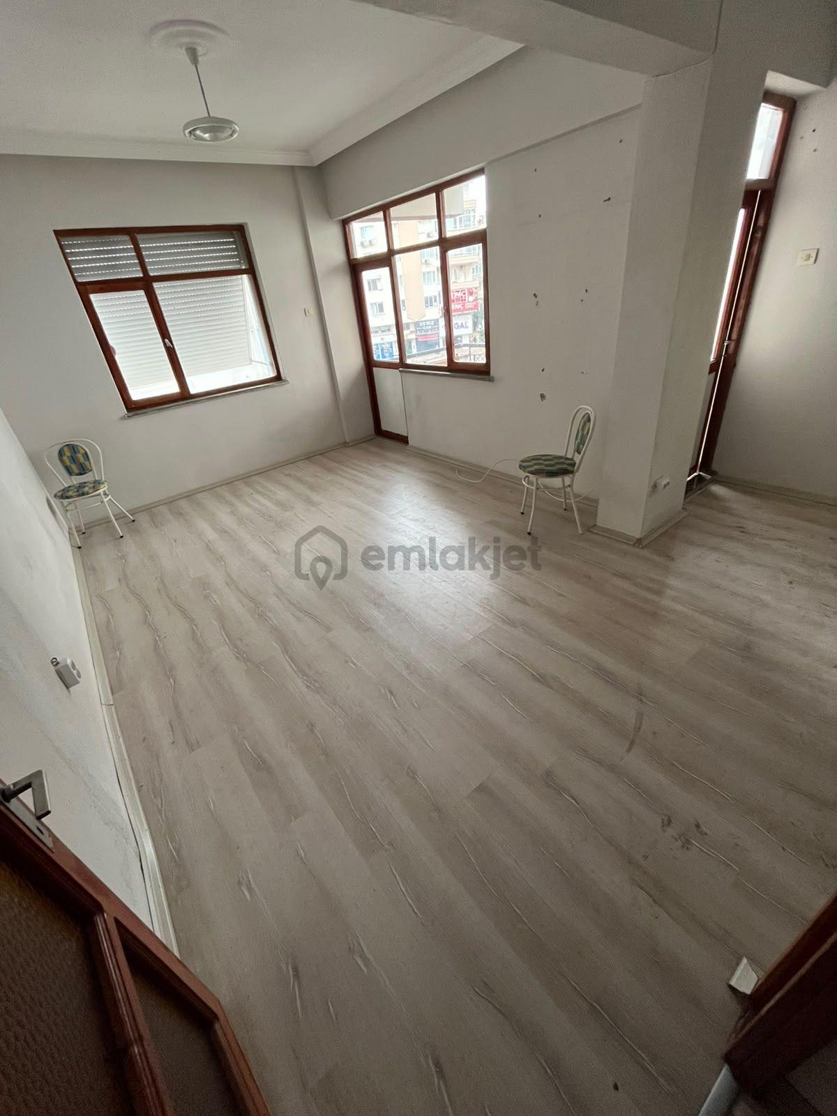 100.yıl Caddeye İkinci Bina 3+1 Kiralık - 23