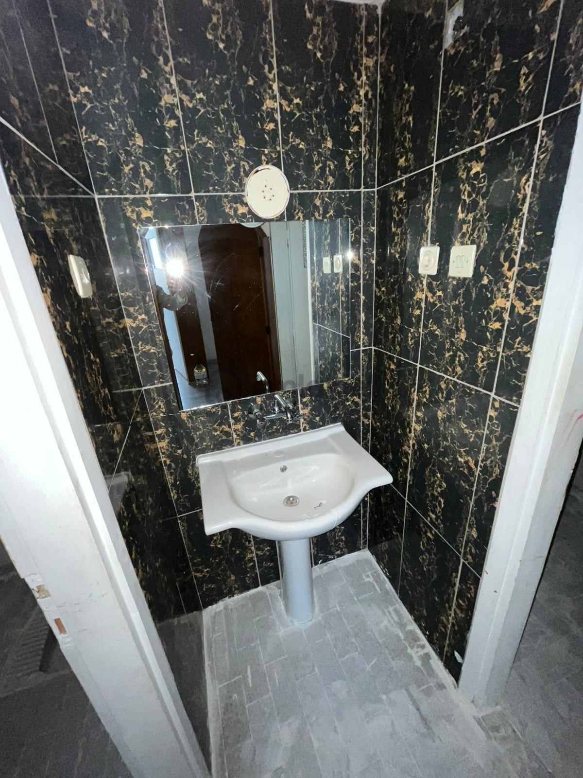 100.yıl Caddeye İkinci Bina 3+1 Kiralık - 13