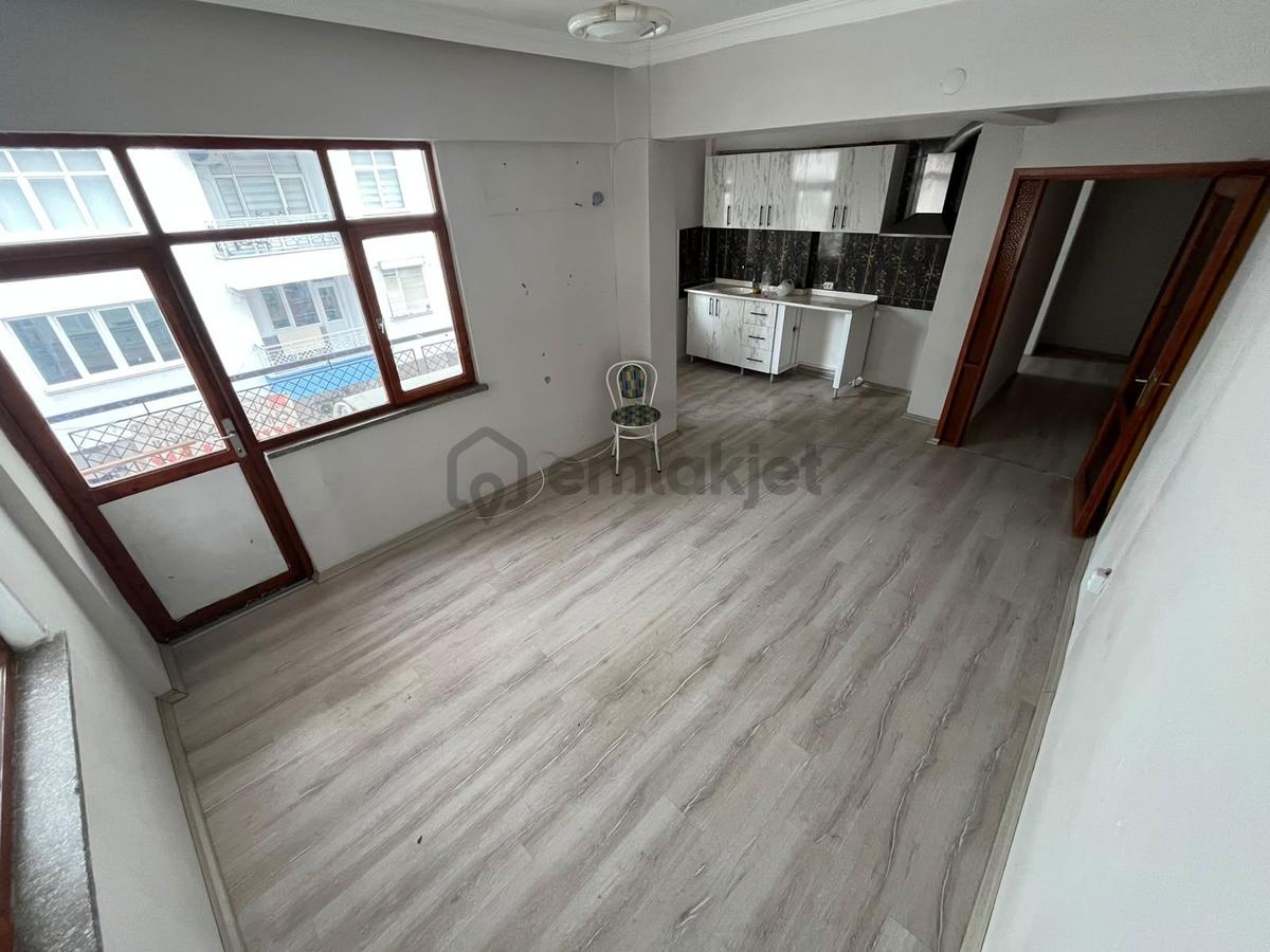 100.yıl Caddeye İkinci Bina 3+1 Kiralık - 24