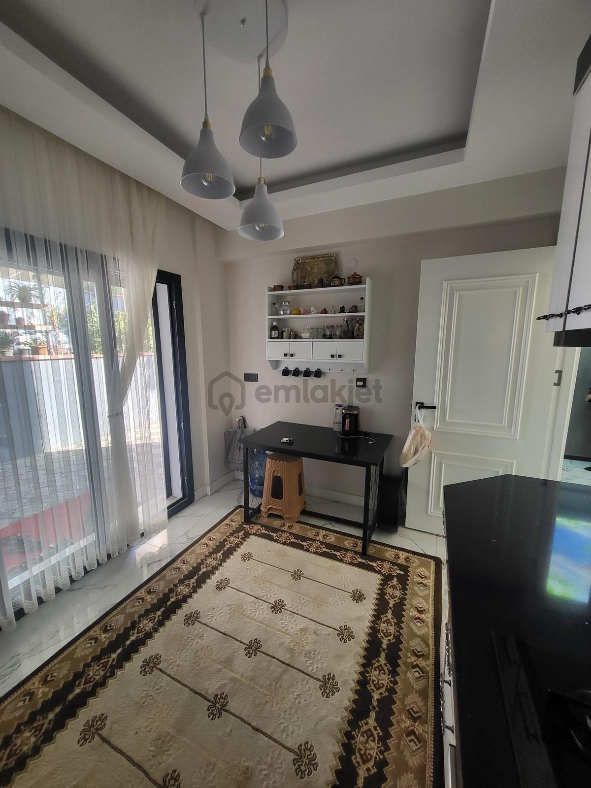 Turpa'dan Kaynaklar Merkezde Emsalsiz Lüx Villa - 13