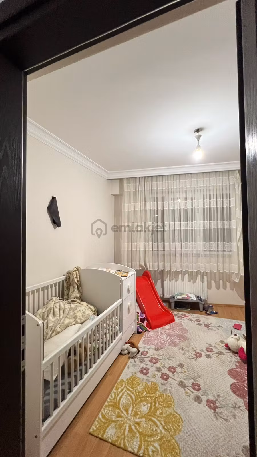 Nazilli Yeni Mahallenin Kalbinde Geniş Arakat Daire - 13