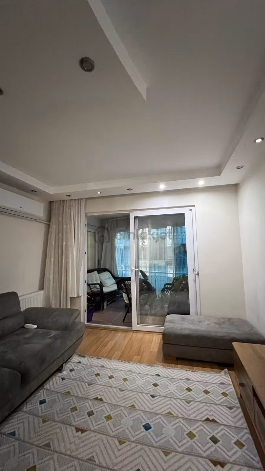 Nazilli Yeni Mahallenin Kalbinde Geniş Arakat Daire - 22
