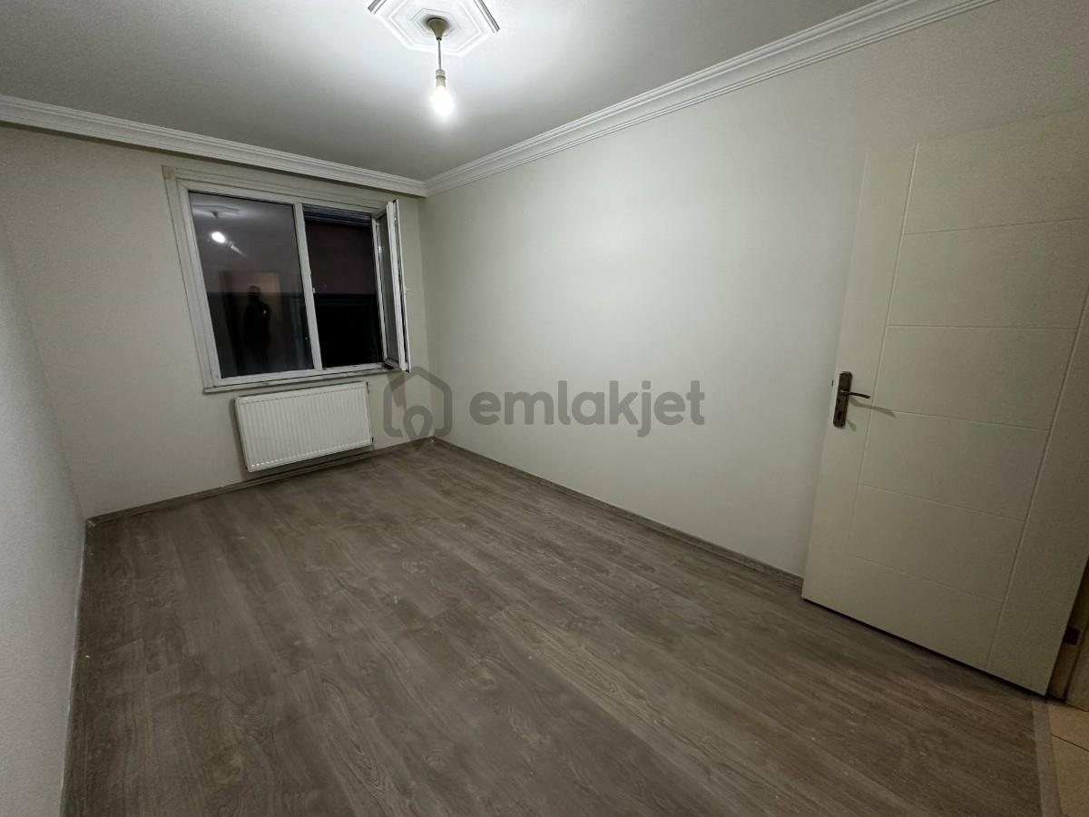 Güzeltepe Tevfik Fikret Cad. -1.kat 2+1 75m2 Temiz Satılık Daire - 13