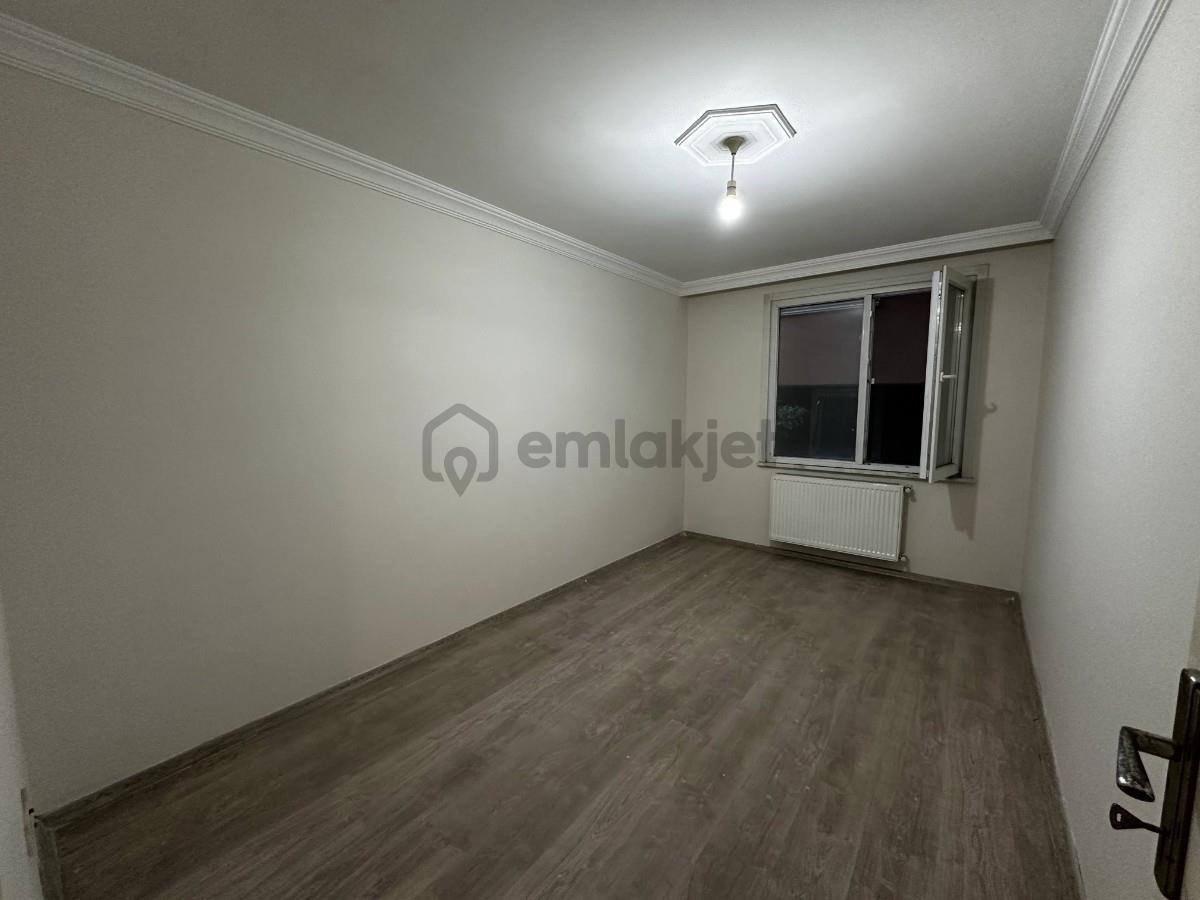 Güzeltepe Tevfik Fikret Cad. -1.kat 2+1 75m2 Temiz Satılık Daire - 12