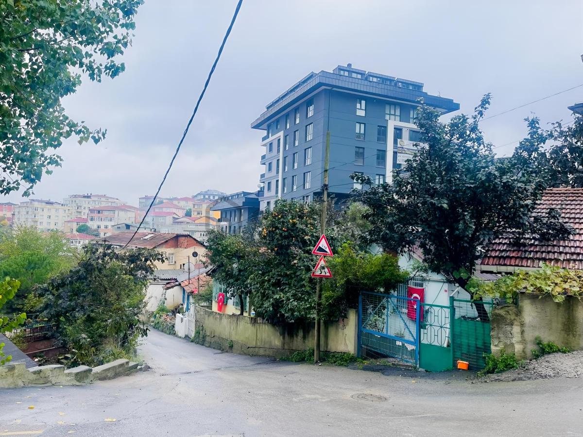 Üsküdar Bahçelievler 'de Kentsel Dönüşüm Sürecinde Satılık Arsa