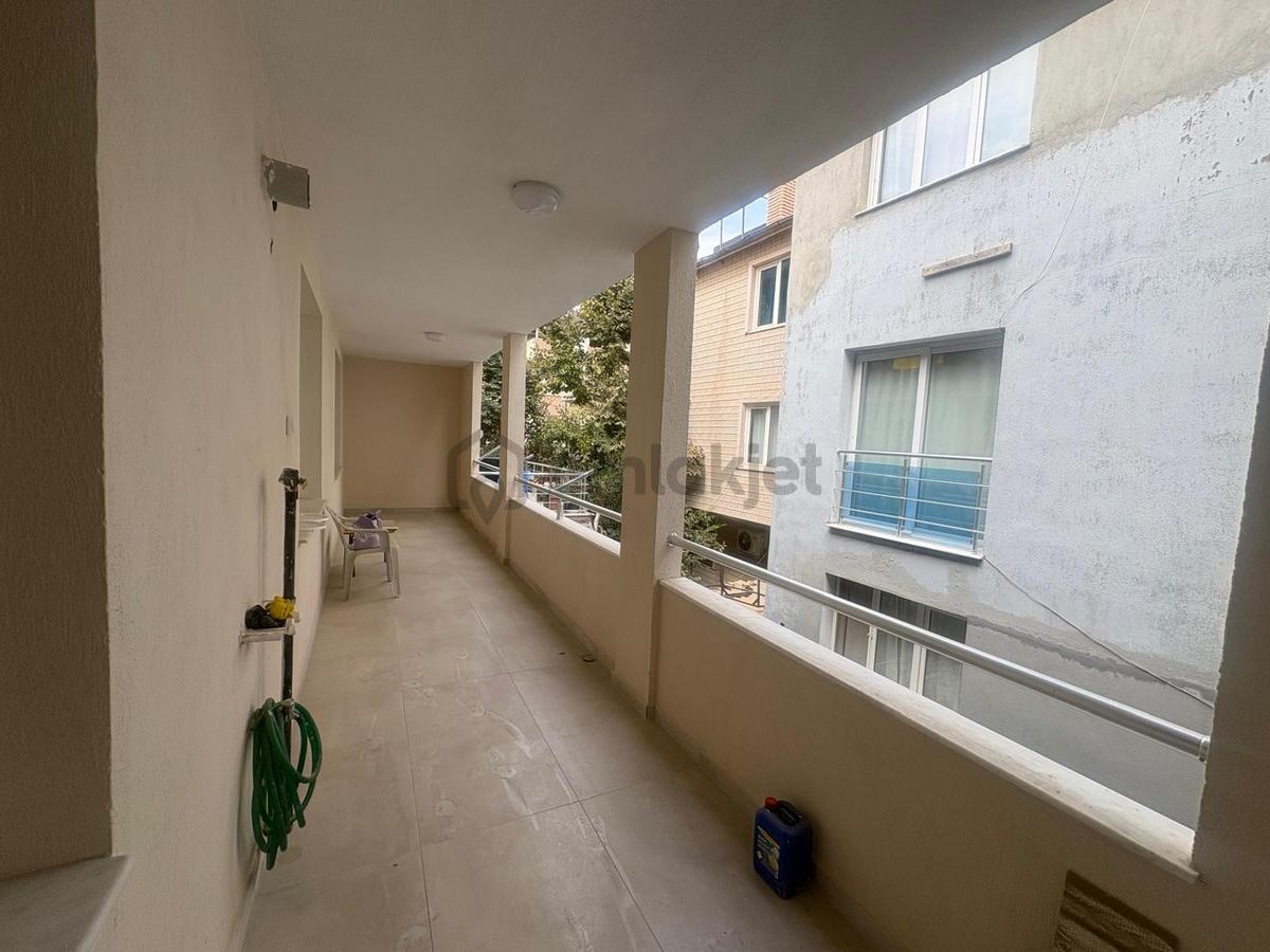 Turpa'dan Sarnıç'ta 3+1 Geniş Arakat Kiralık Daire - 15