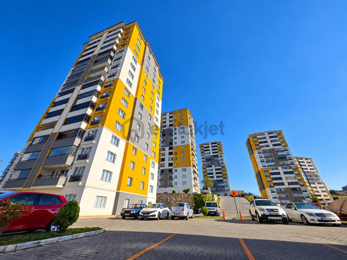 ╣garanti Emlak'tan - Site İçinde - Manzaralı - 2+1 Satılık Daire - 13