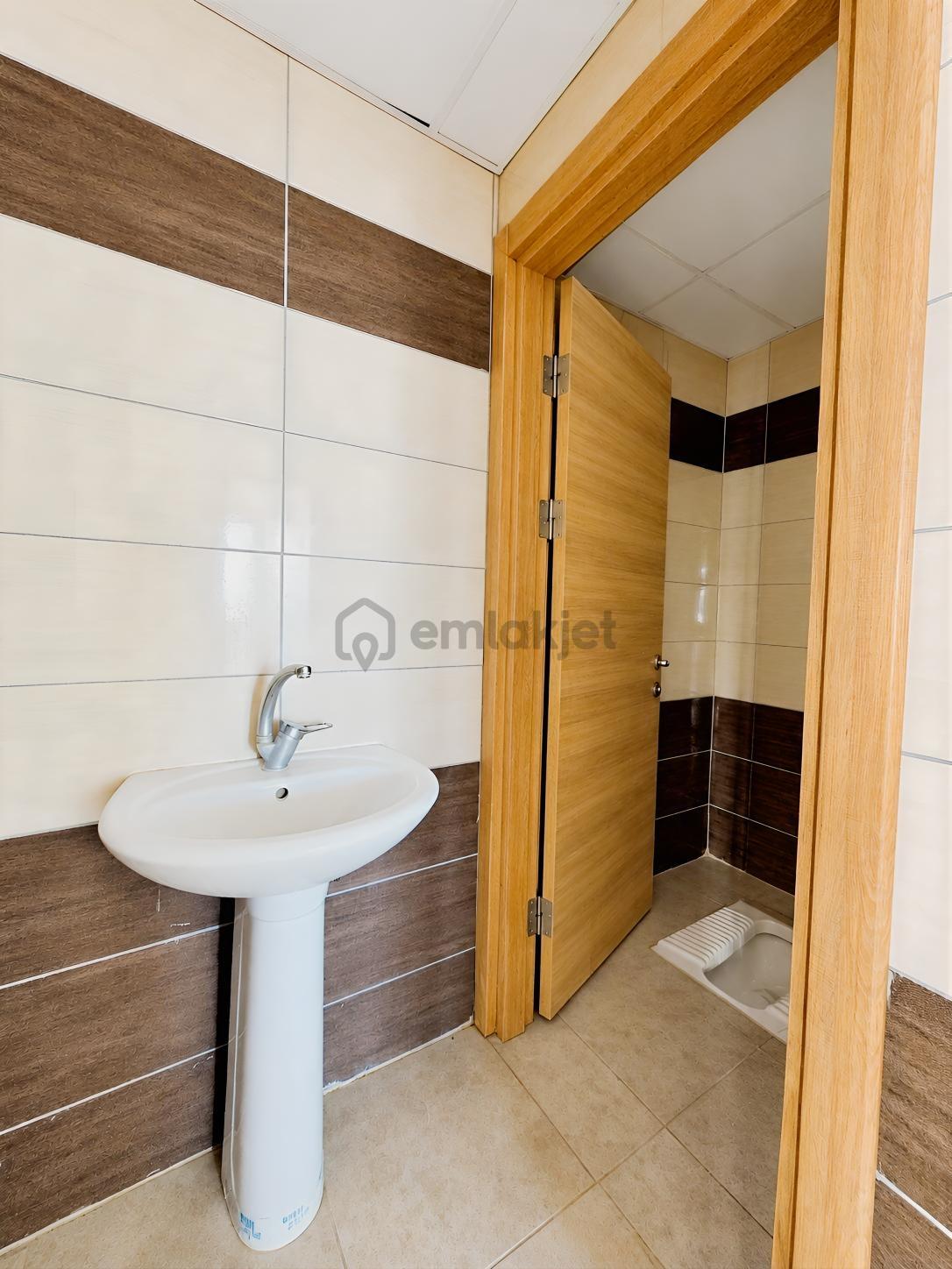 ╣garanti Emlak'tan - Site İçinde - Manzaralı - 2+1 Satılık Daire - 26