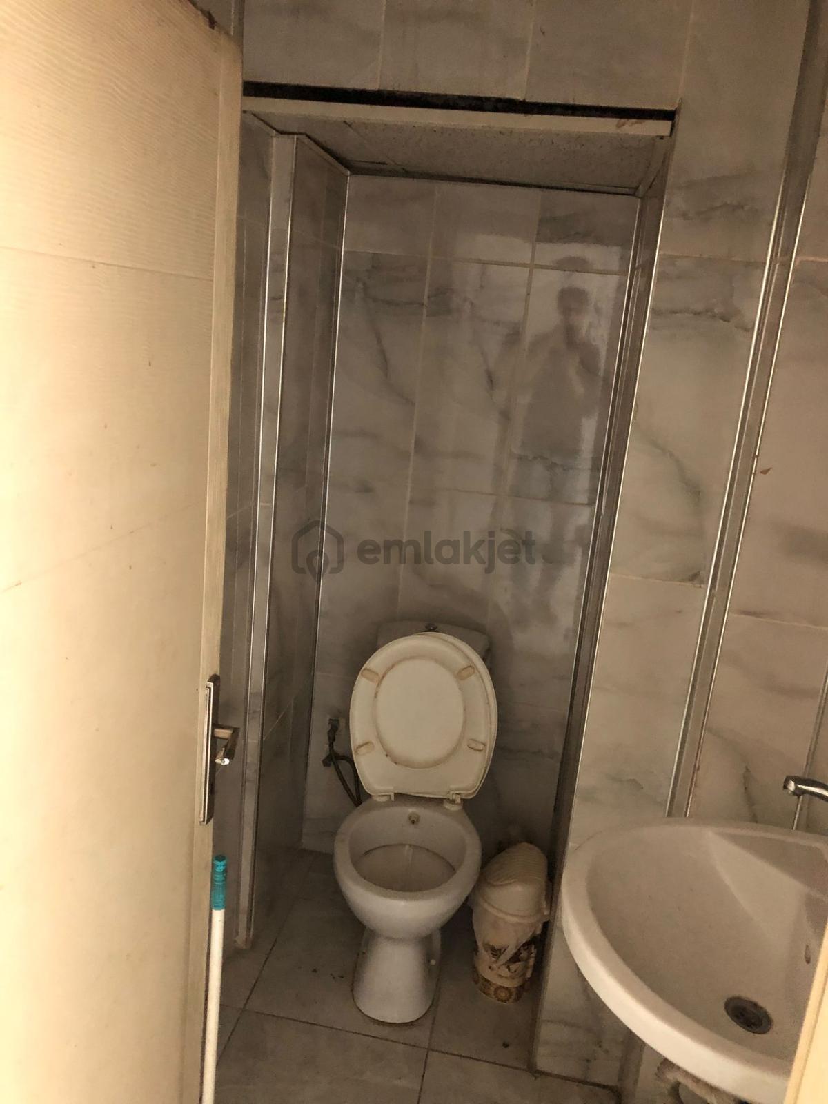 Sütlüce Mahallesi Eğitimciler Caddesi Üzerinde Kiralık Dükkan - 3