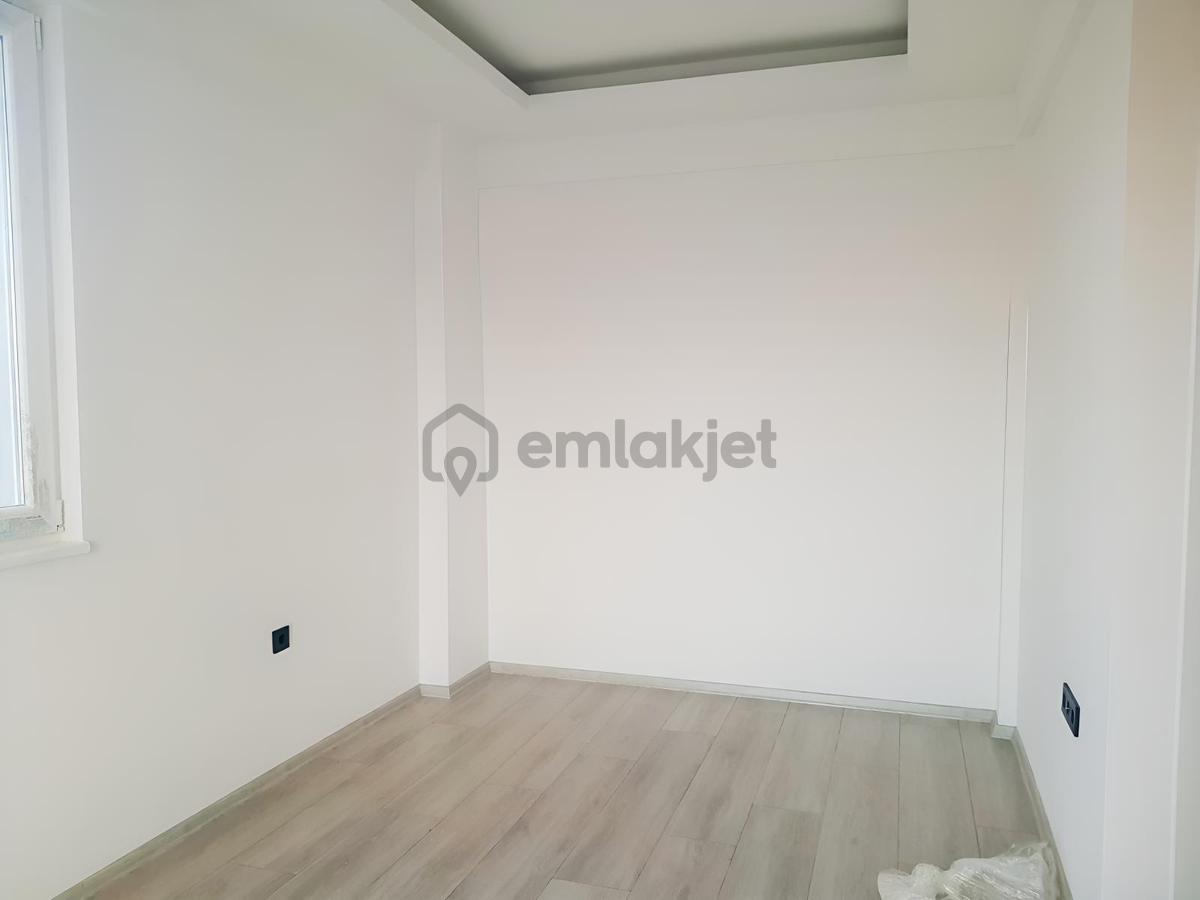 Çatalarmut'da Önü Açık, Ara Kat Sıfır 3+1 Daire - 12