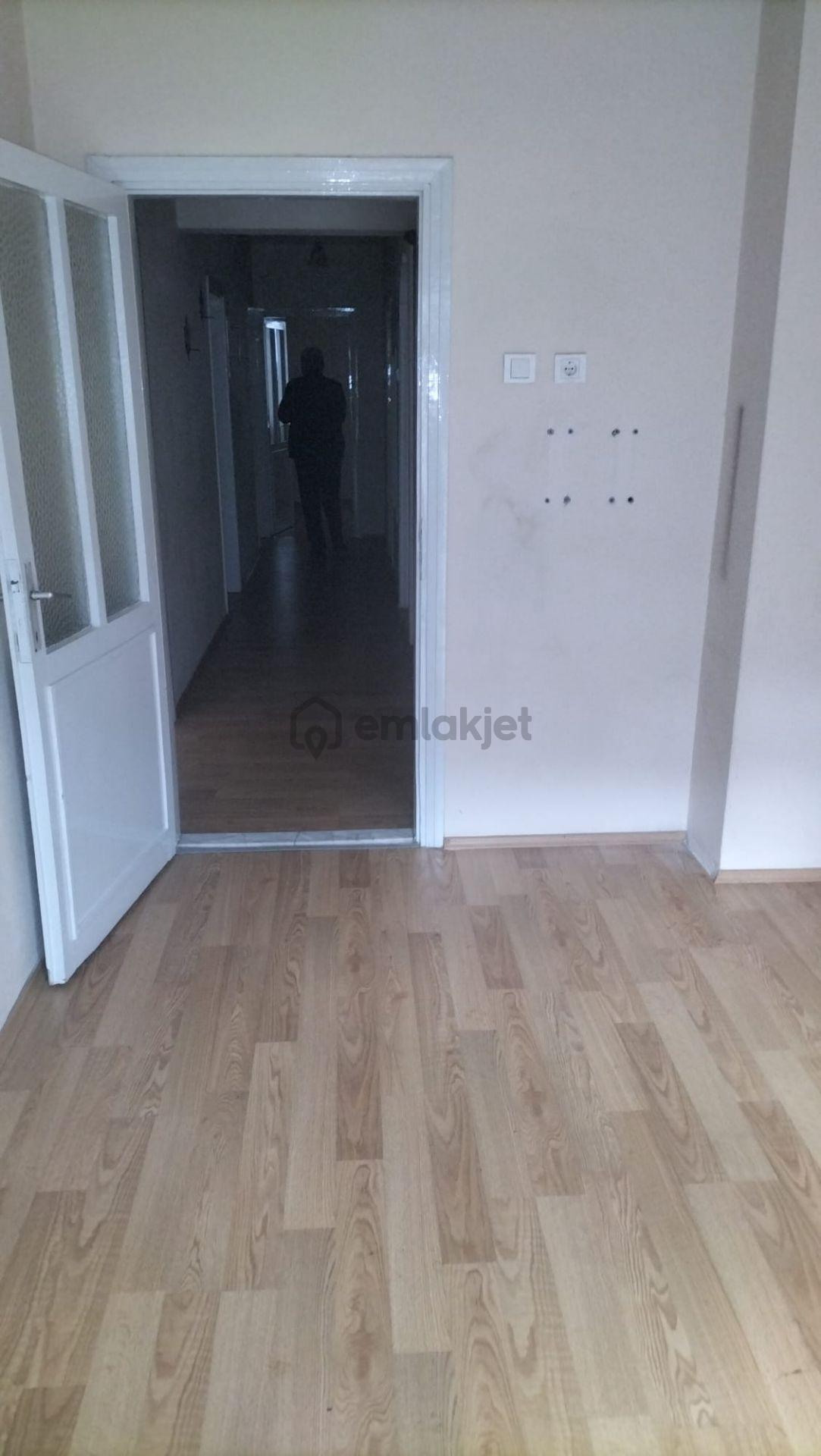 Yeni Mh De Kiralık 3+1 Daire - 11