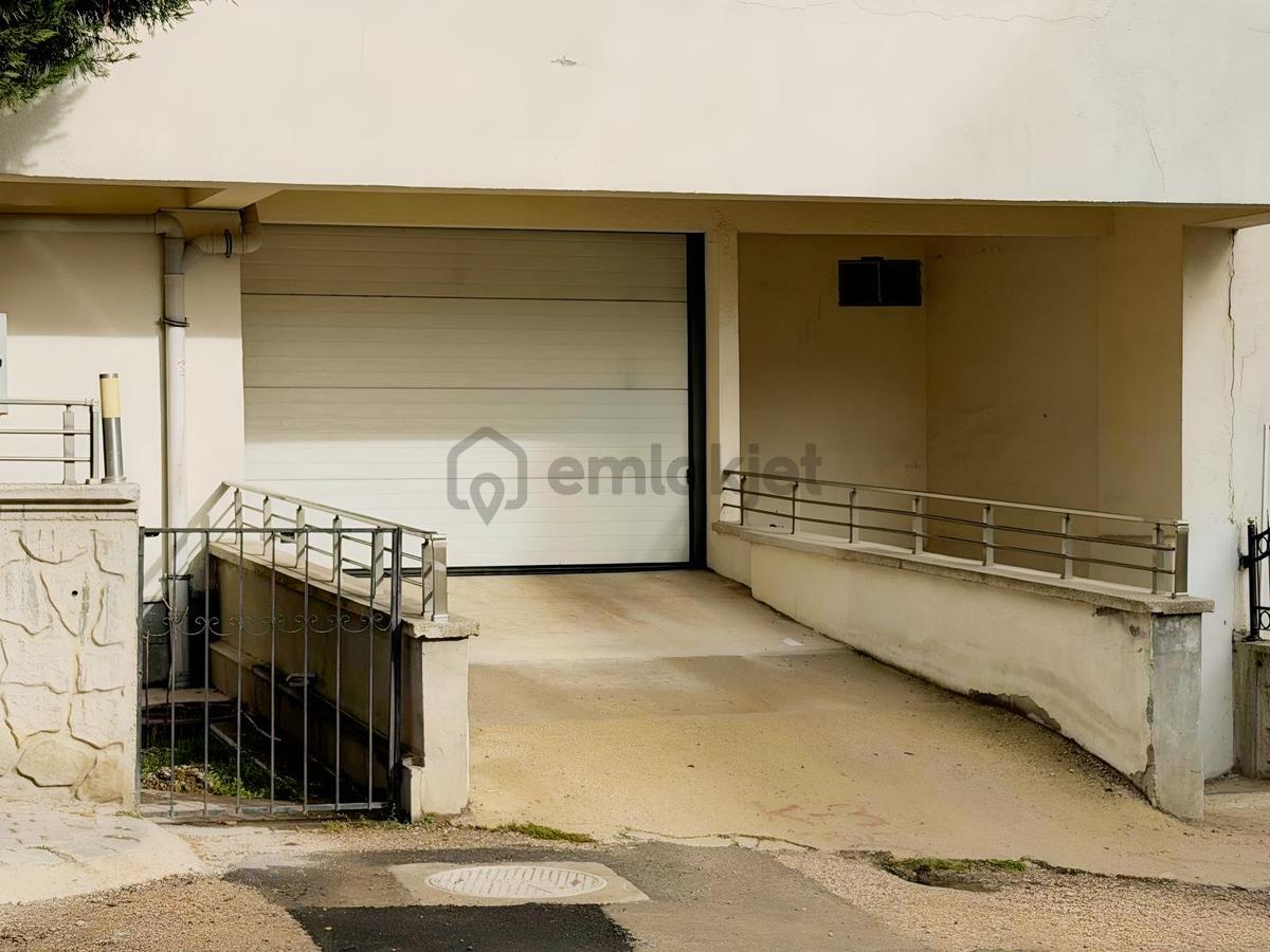 Natoyolu Caddesi Üzerinde Çift Balkon 7.kat 3+1 Daire - 2