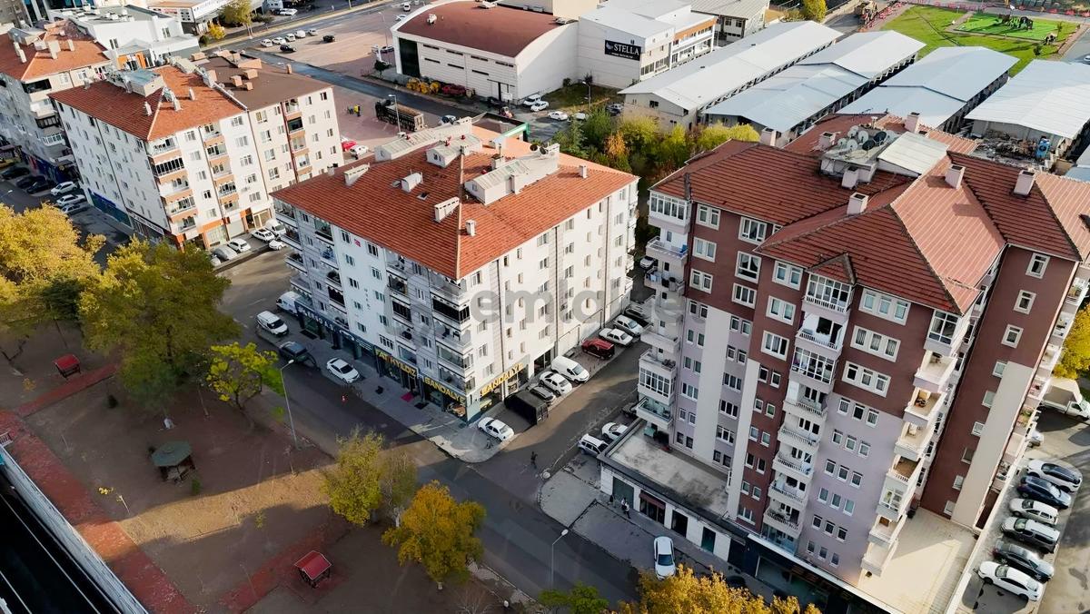 Osman Kavuncu Blv.üzeri Kiralık 400 M2 Mağaza - 5