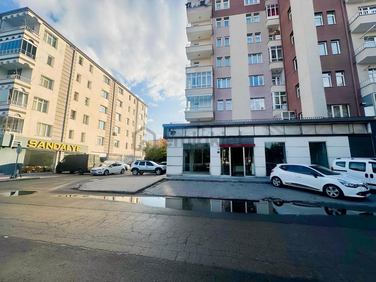 Osman Kavuncu Blv.üzeri Kiralık 400 M2 Mağaza - 7