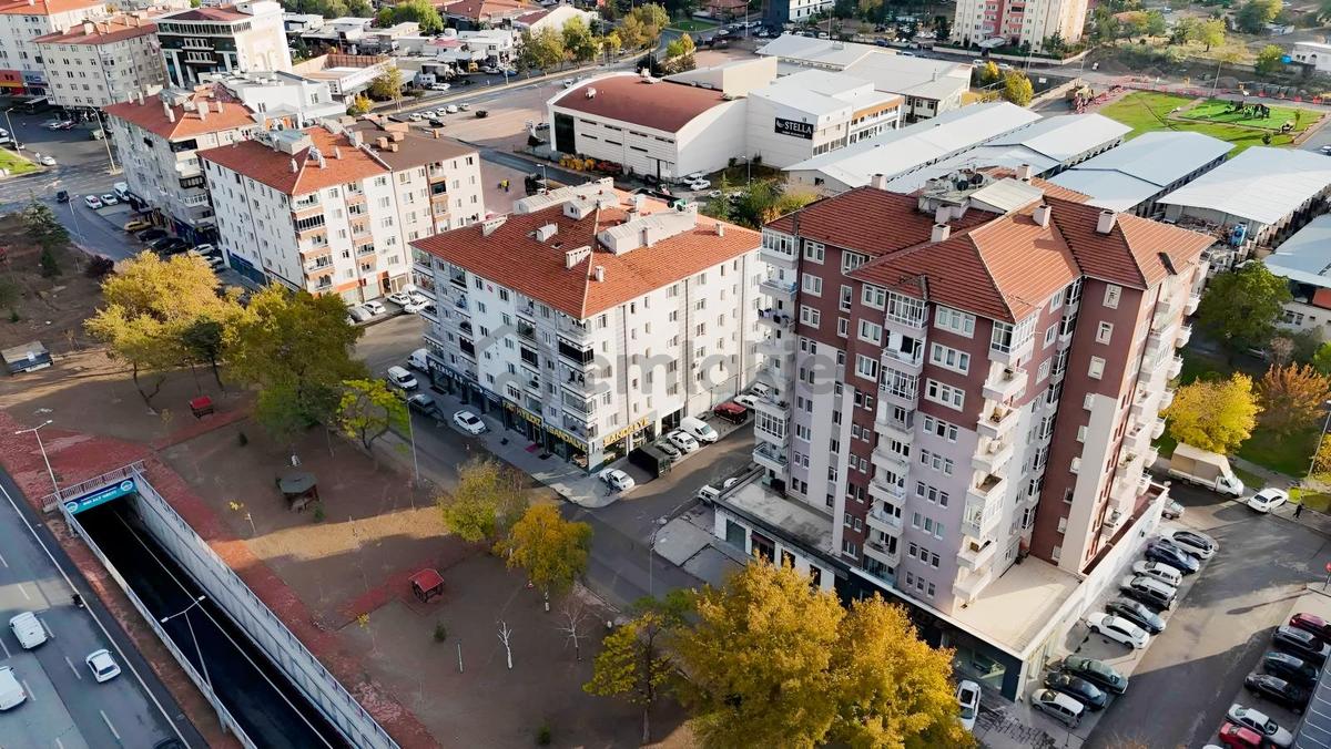 Osman Kavuncu Blv.üzeri Kiralık 400 M2 Mağaza - 4