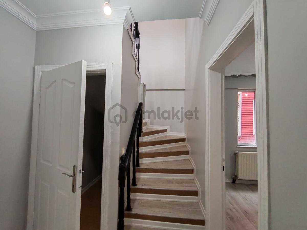 Rota'dan Merkezde Satılık Teraslı 5+1 Daire - 12