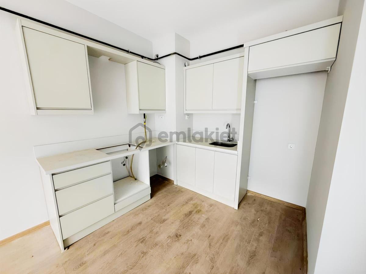Ersin Çağlar'dan Satılık 1+1 Site İskanlı Daire - 7