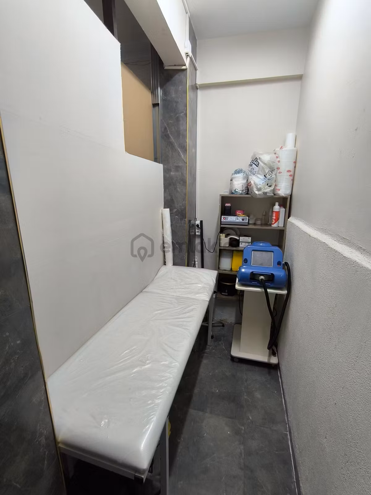 Devren Kiralık Güzellik Merkezi -e5 Metro Yakını - 16