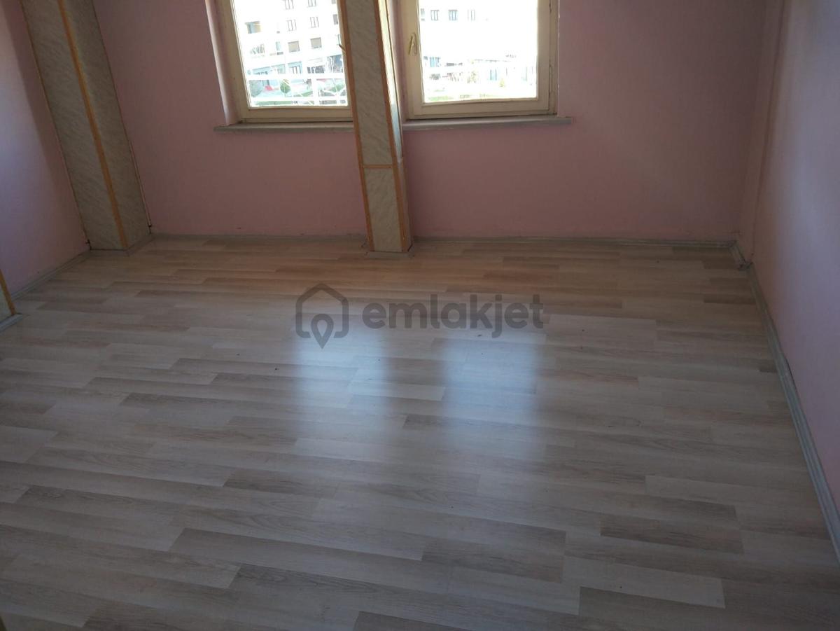 Kosova Mahallesi 1+1 Çatı Katı - 3