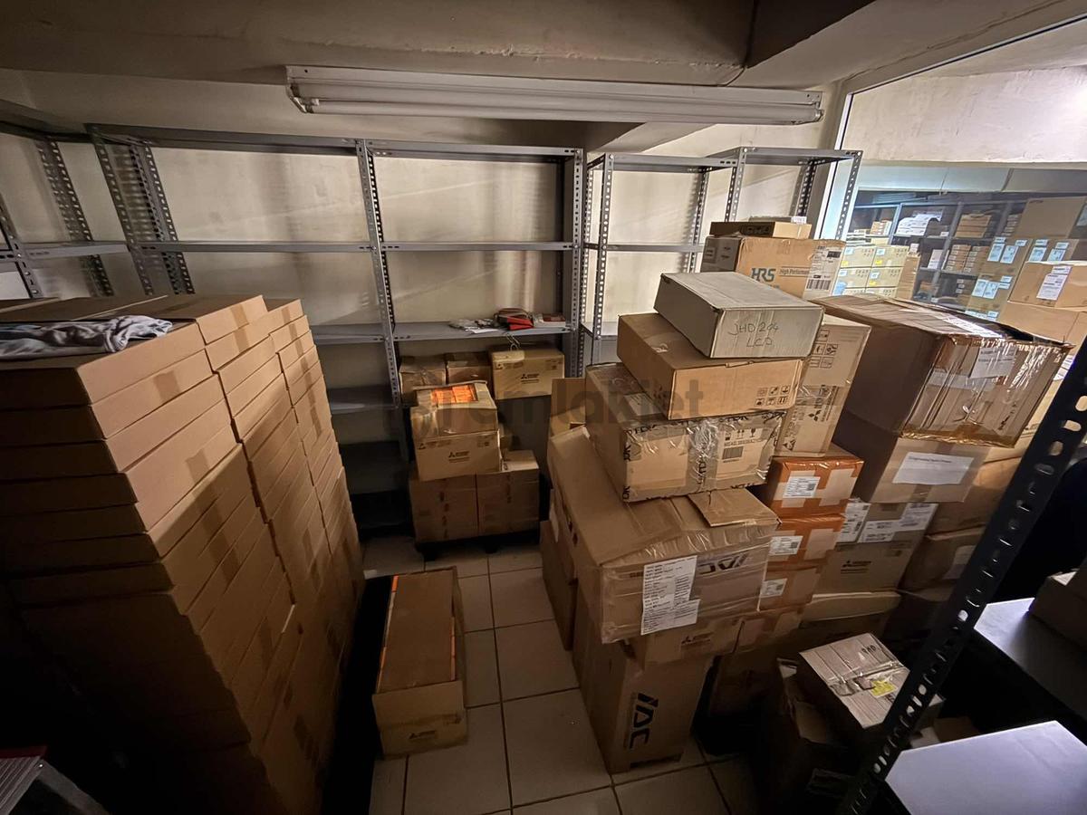 Gürsel Mahallesinde 240m2 Net Kiralık Dükkan-depo - 12