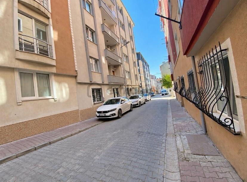 Molla Team'dan Reşadiye Mahallesinde Eşyalı 2+1 Satılık Daire - 11