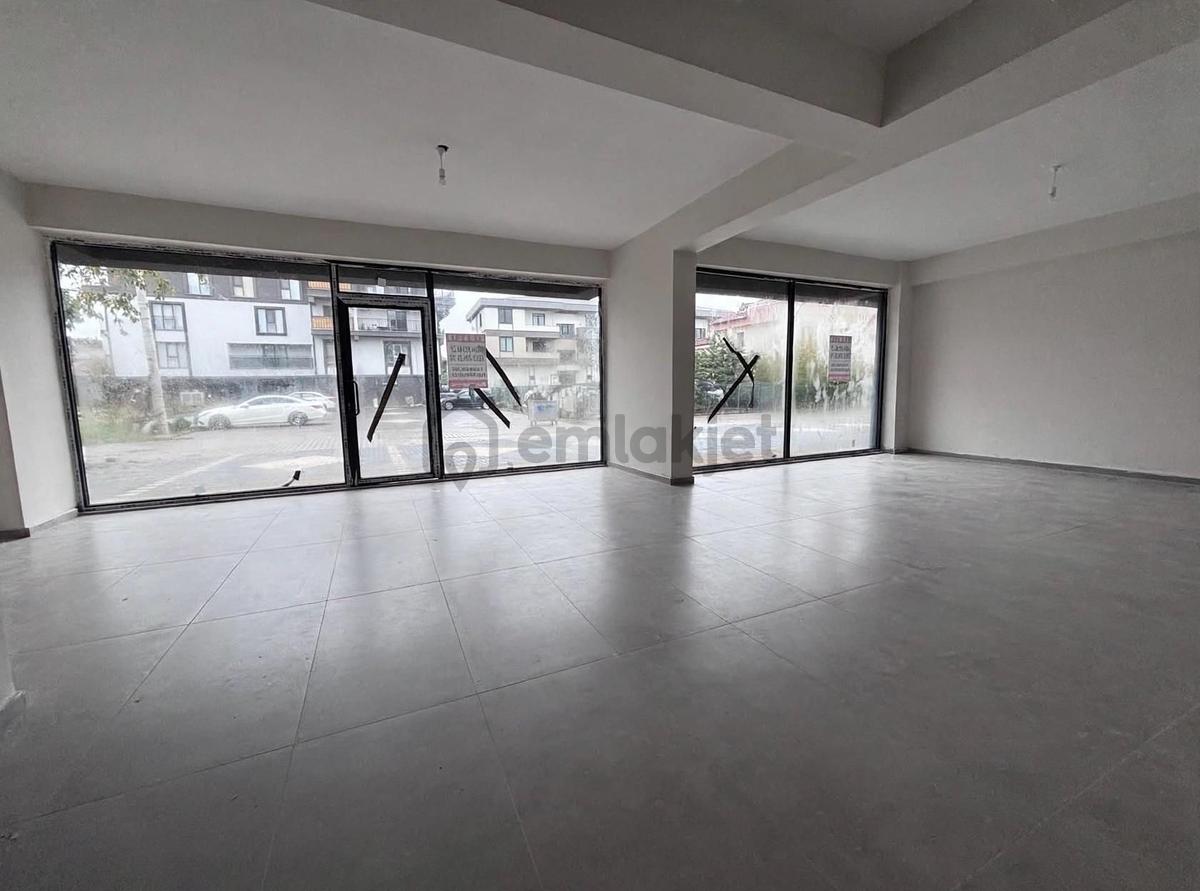 Başiskele Yeşilyurtta Kiralık İş Yeri - 4
