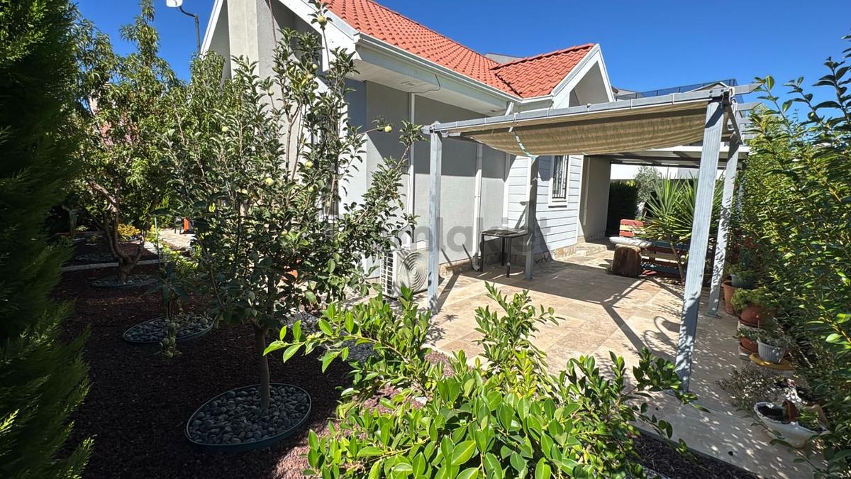 Sağtur Plajı Mevki Tek Katlı Tam Müstakil Villa - 6
