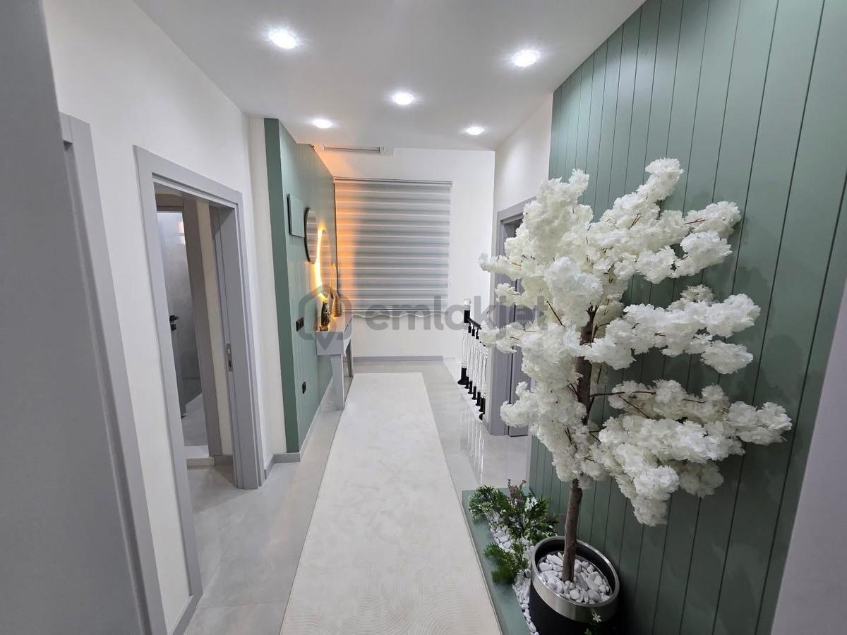 Didim’de Satılık 4+1 Eşyalı, Havuzlu Müstakil Villa - 16