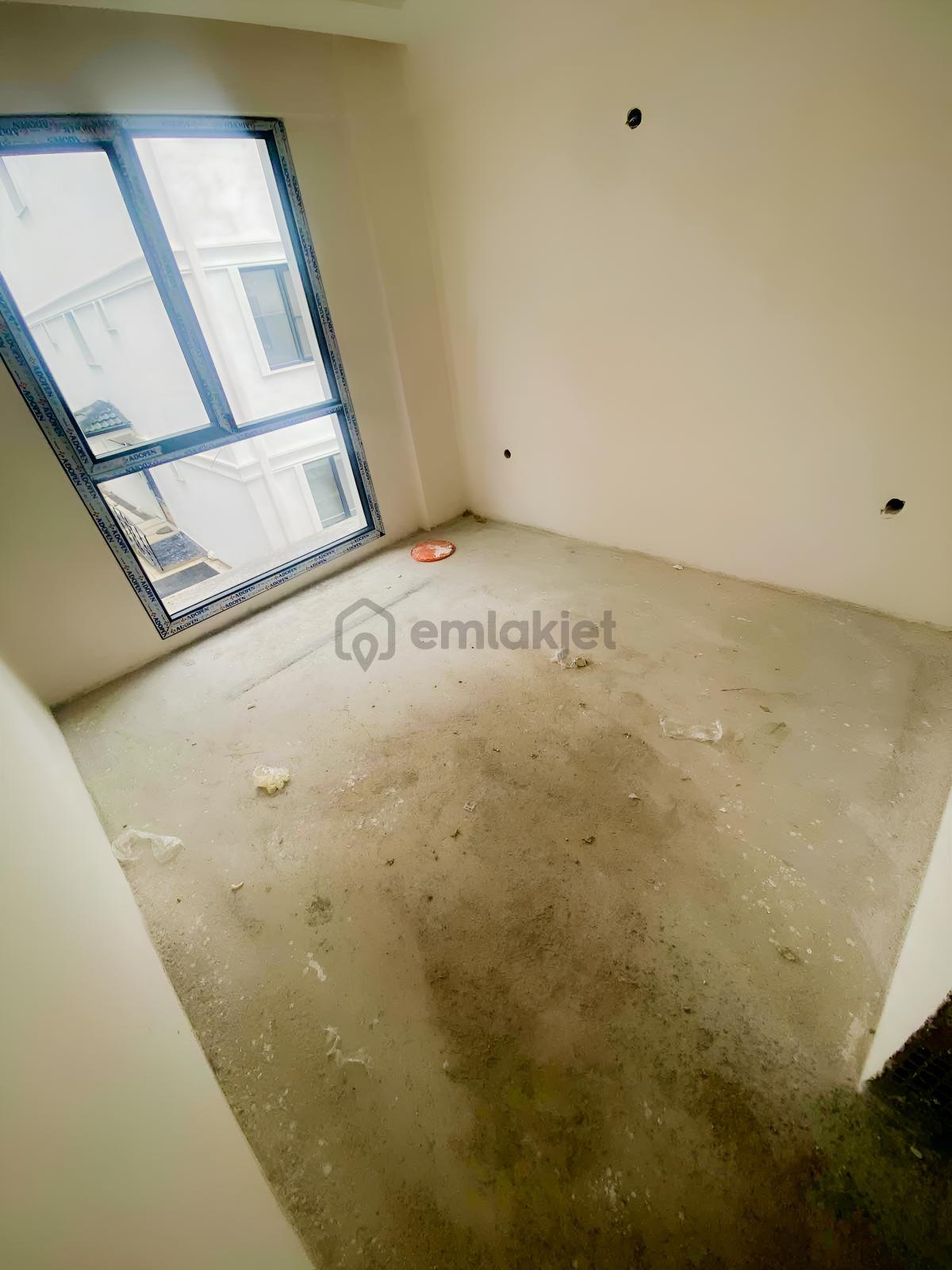 Prestij Emlaktan Kemalpaşada Arakat 1+1 Sıfır Daire - 8