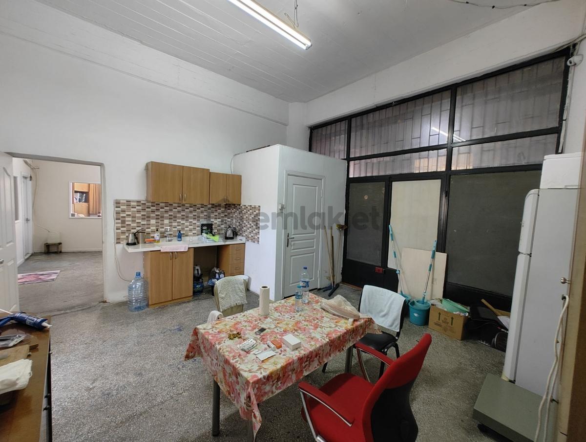 Molla Team'den Emıntas Onur Da Kıralık 120m2 Atölye/ofis - 17