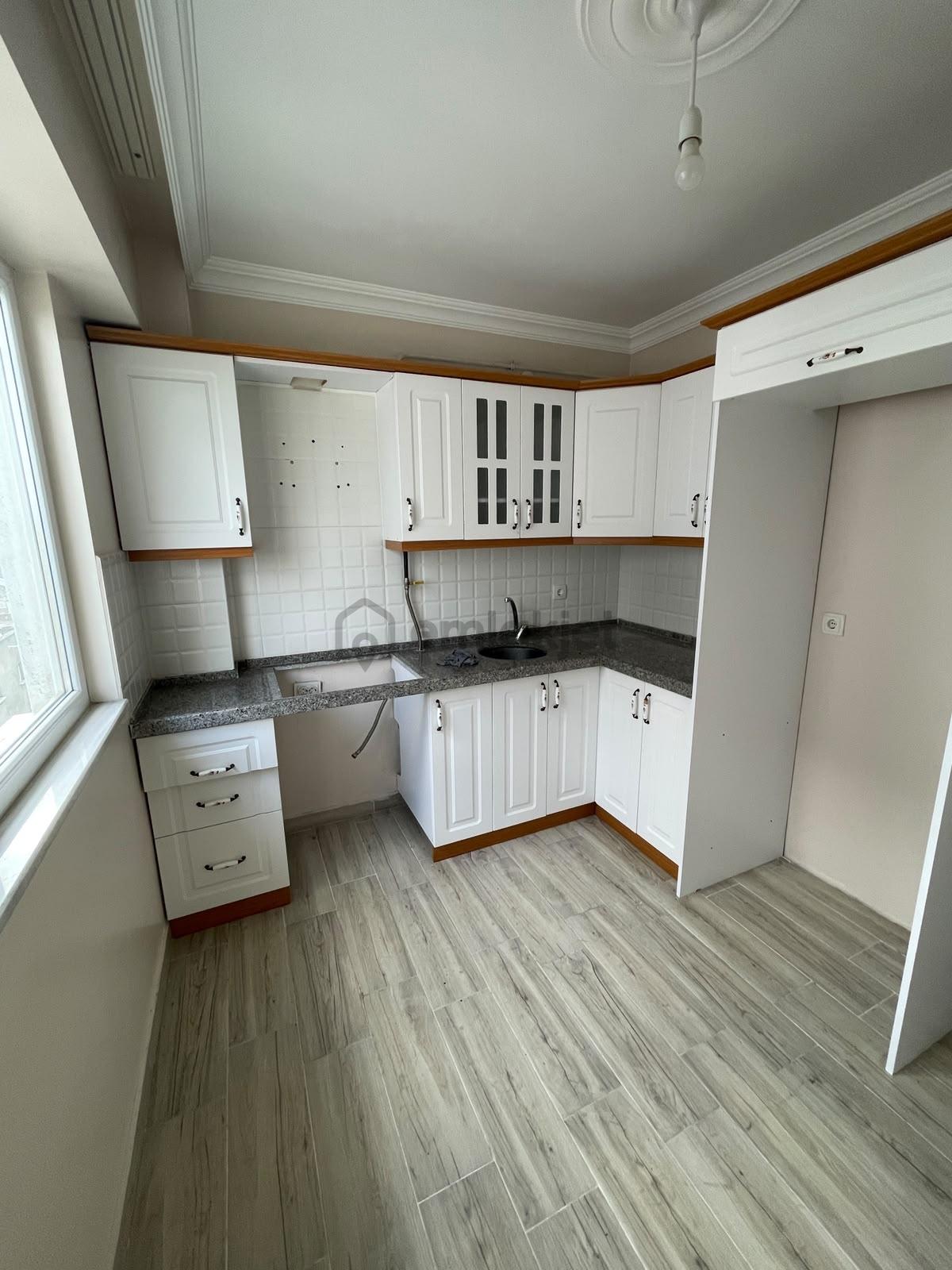Hanlı Merkez Mah. Site İçerisinde 2+1 Kiralık Daire - 11