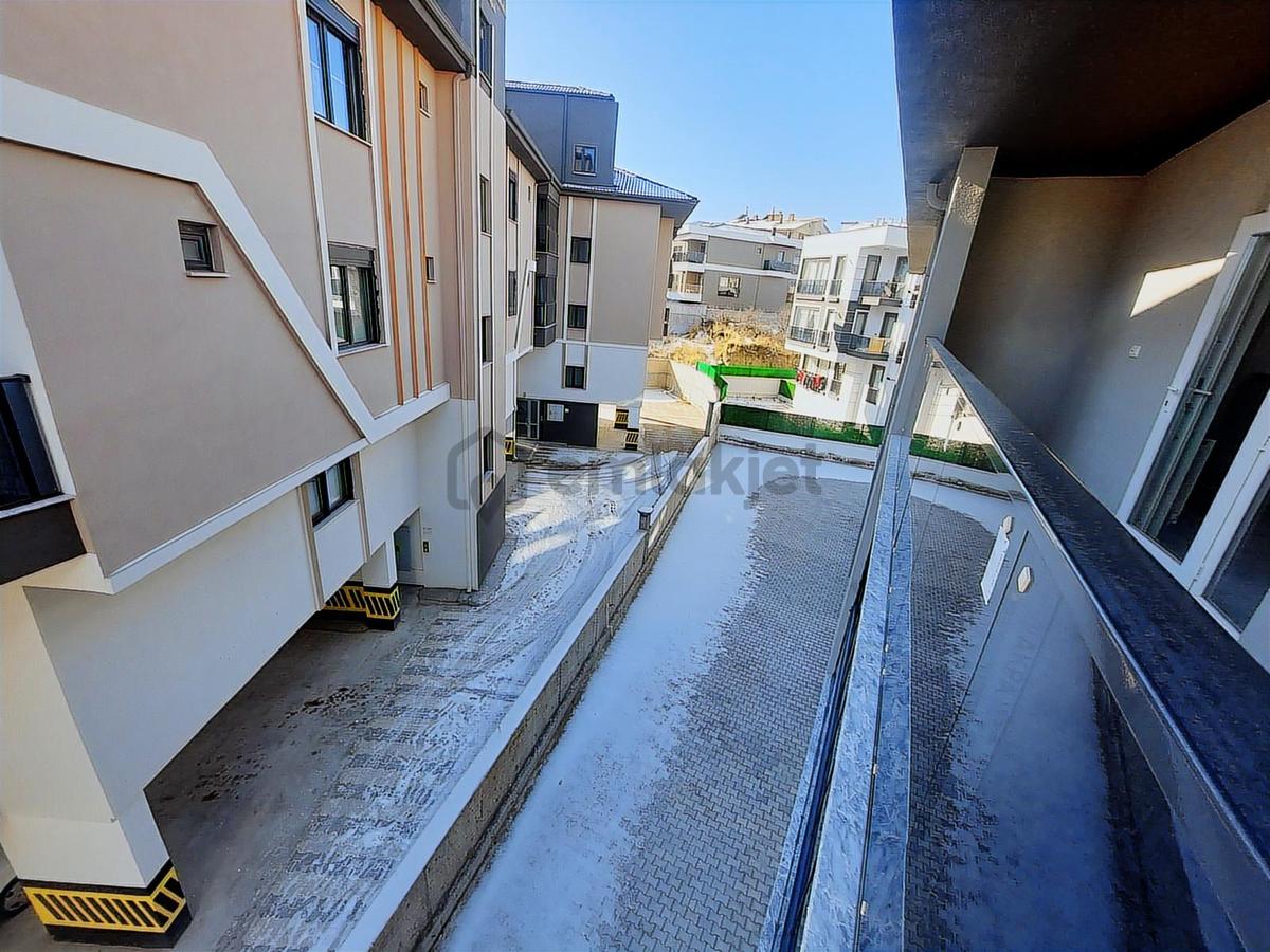 Yeni Üniversite Yakını Mutfağı Ayrı, Ebeveyn Banyolu 2+1 Daire - 26
