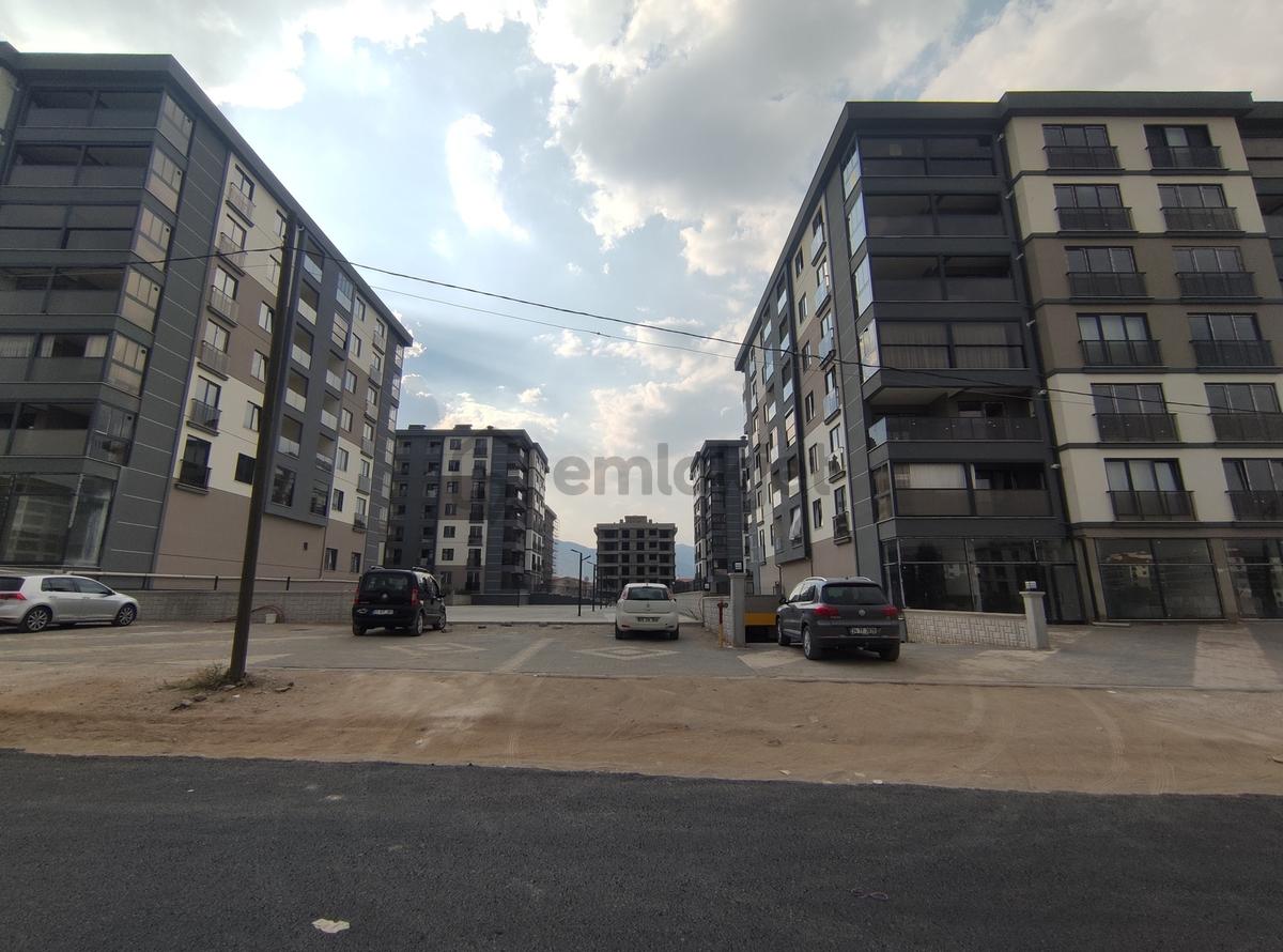 Zafer'de Ara Kat Sıfır Kiralık 3+1 Daire - 26